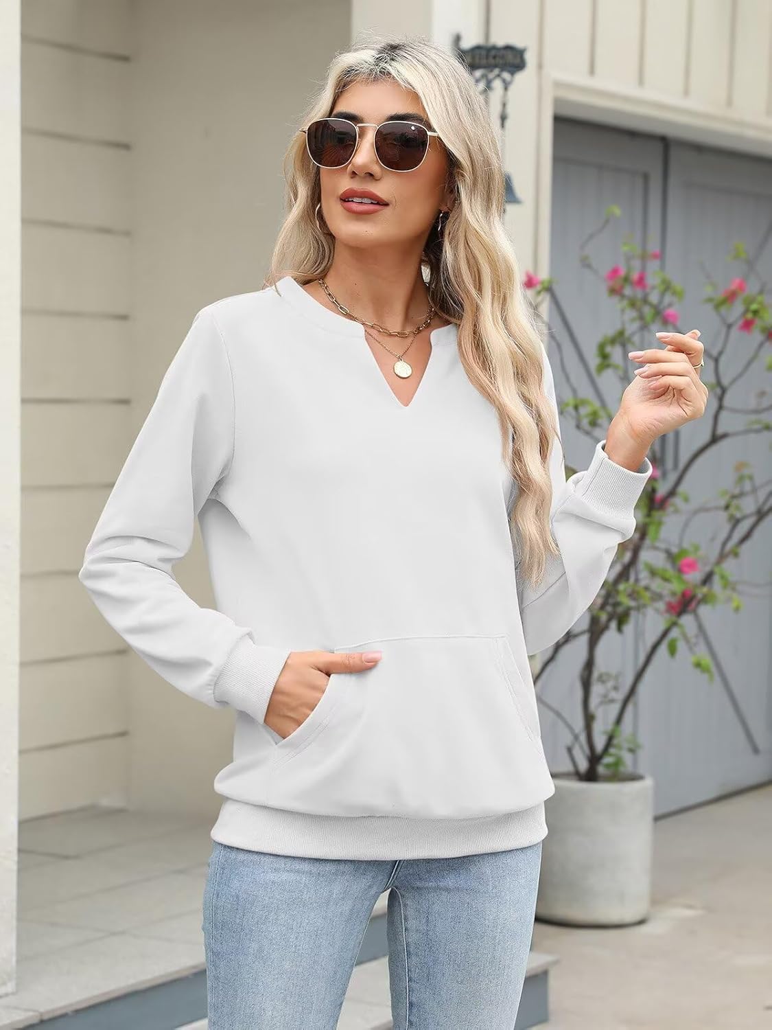 EADINVE Womens Casual Sweatshirts with Pockets Long Sleeve V Neck Lightweight Pullover Casual Loose Fit Tops Fall Clothes - Image 4