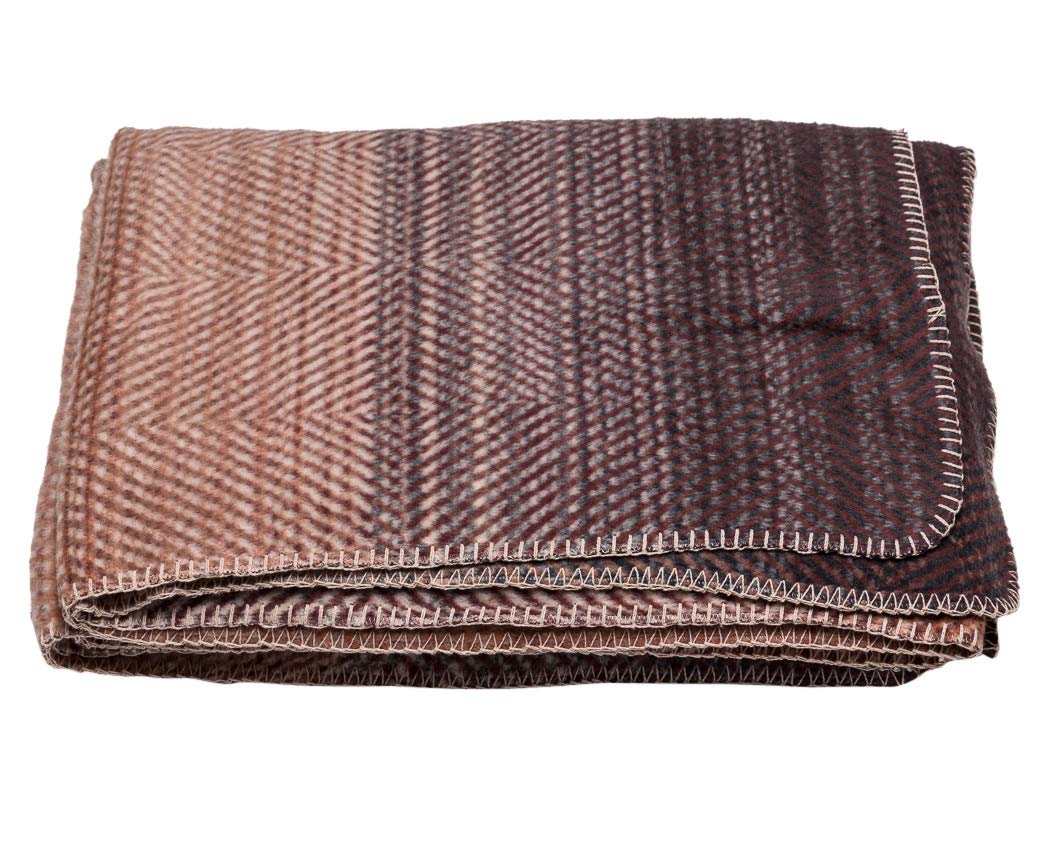 Couverture Fussenegger Farbverlauf marron pour rester au chaud sans transpirer