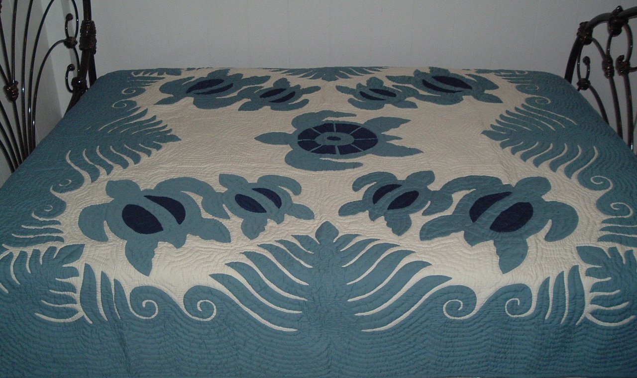 Hawaiian Quilt 100% Hand Quilted/Hand Appliqued Full/Queen Bedspread 80x80 New
