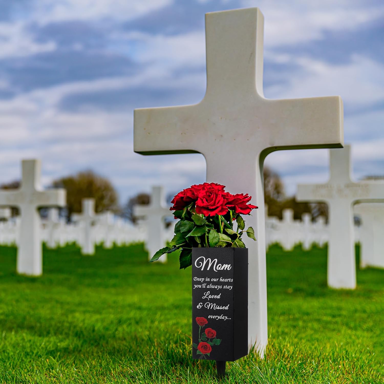 Geosar Mom Grave Decorations for Cemetery Metal Grave Vases Mother Memorial Cemetery Flower Holder with Spike Mom Floral Graveyard Decorations for Burial Ground Lawn Yard Funeral