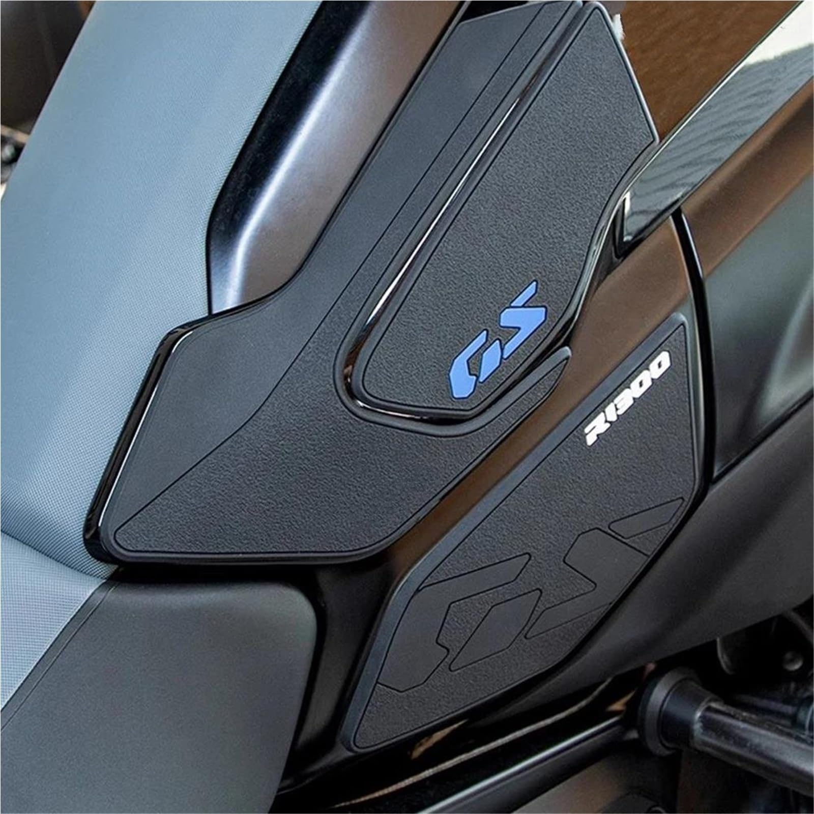 Almohadilla Adhesivo Lateral Depósito Combustible Motocicleta Para R1300GS R1300 R 1300 GS 1300GS 2023- Protector Antideslizante Agarre Rodillas Pegatina Protector De Depósito Moto