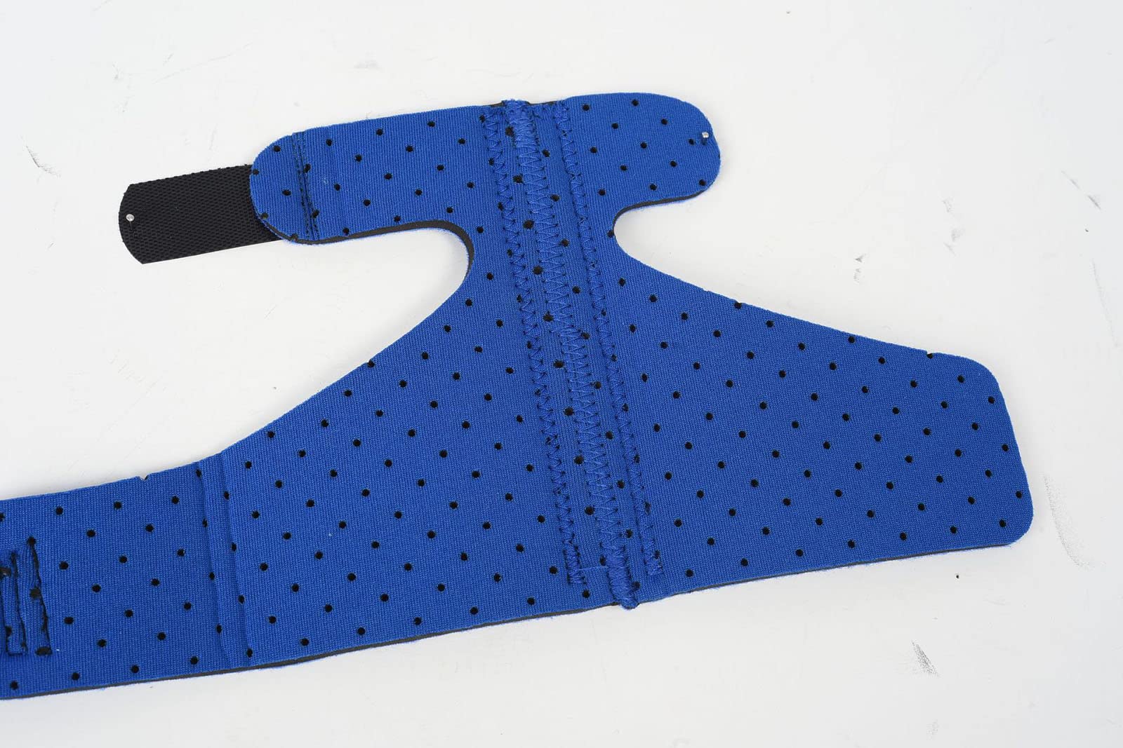 Correttore di alluce valgo per donne e uomini - Cuscinetti metatarsali Separatore dell'alluce per borsite e alluce valgo Silicone per dita sovrapposte, riduzione dell'attrito (quattro dita nere)