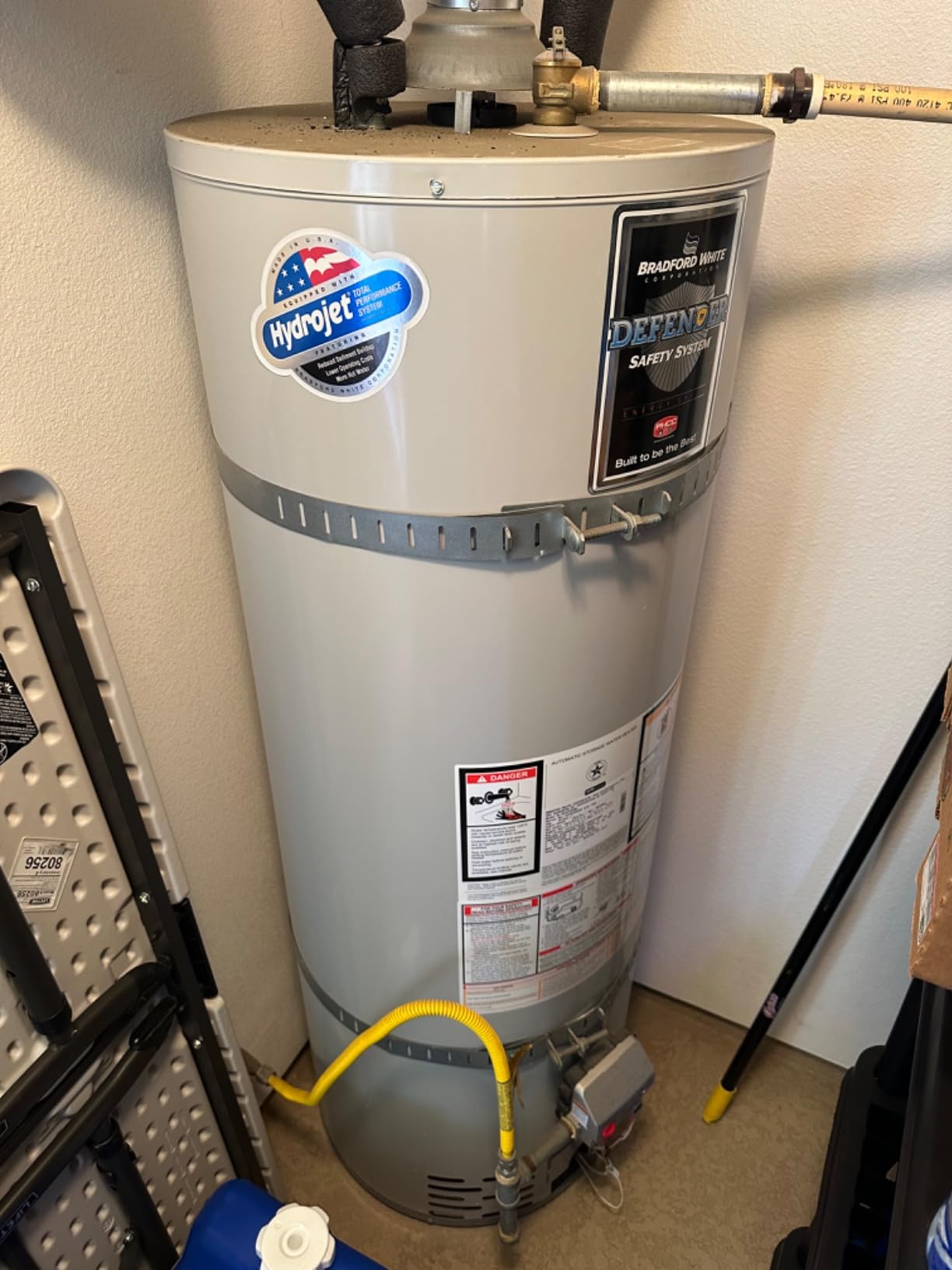 42/mo Finance Bradford White 40 Gallon Natural Gas Water Heater 