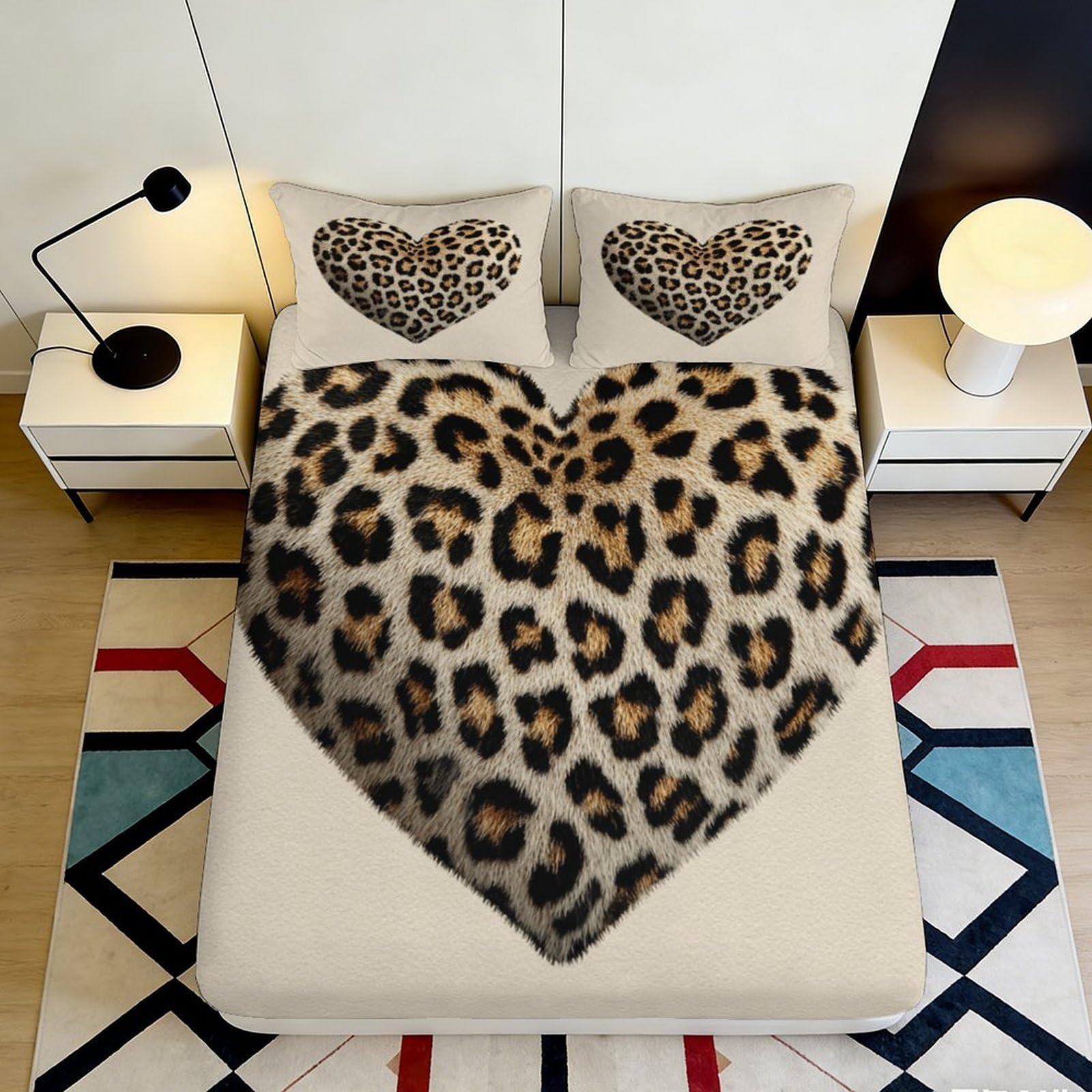 3D Printed Leopard Heart Fitted Sheet Microfiber Soft Breathable Animal Print Bed Cover for Bedroom Dormitory Guest Room Mattress Protection Decor 200x200x25cm