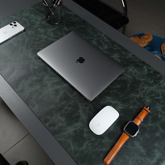 Toronata Jersey Calfskin Desk Pad