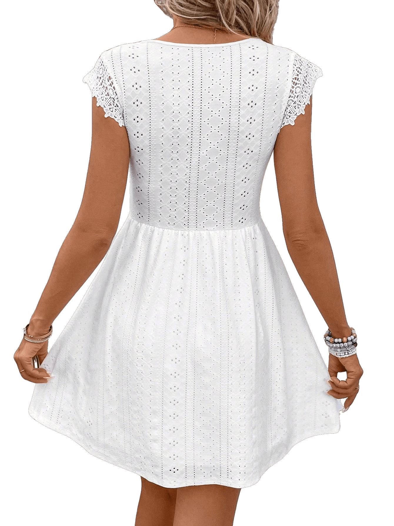 SweatyRocks Robe d'été pour femme - Col en V - Dentelle - Œillet - Broderie - Ligne A - Robe décontractée à manches courtes - Robe bohème courte