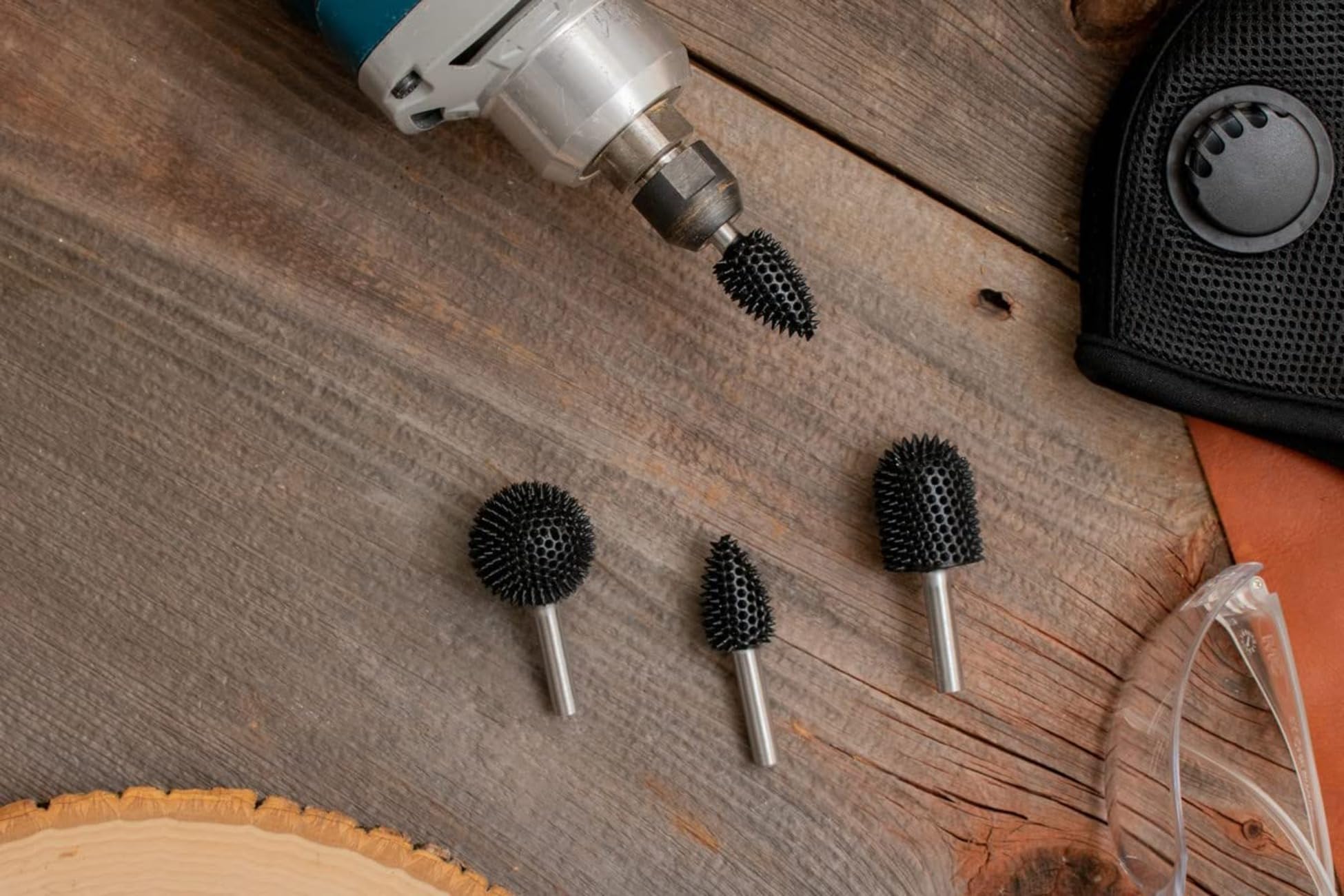 Kutzall Set di Frese Rotanti da 3 Pezzi - Albero da ¼", Grana Molto Grossa - Accessorio Falegnameria per Attrezzi Bosch, DeWalt, Makita, Milwaukee - Carburo di Tungsteno Strutturato
