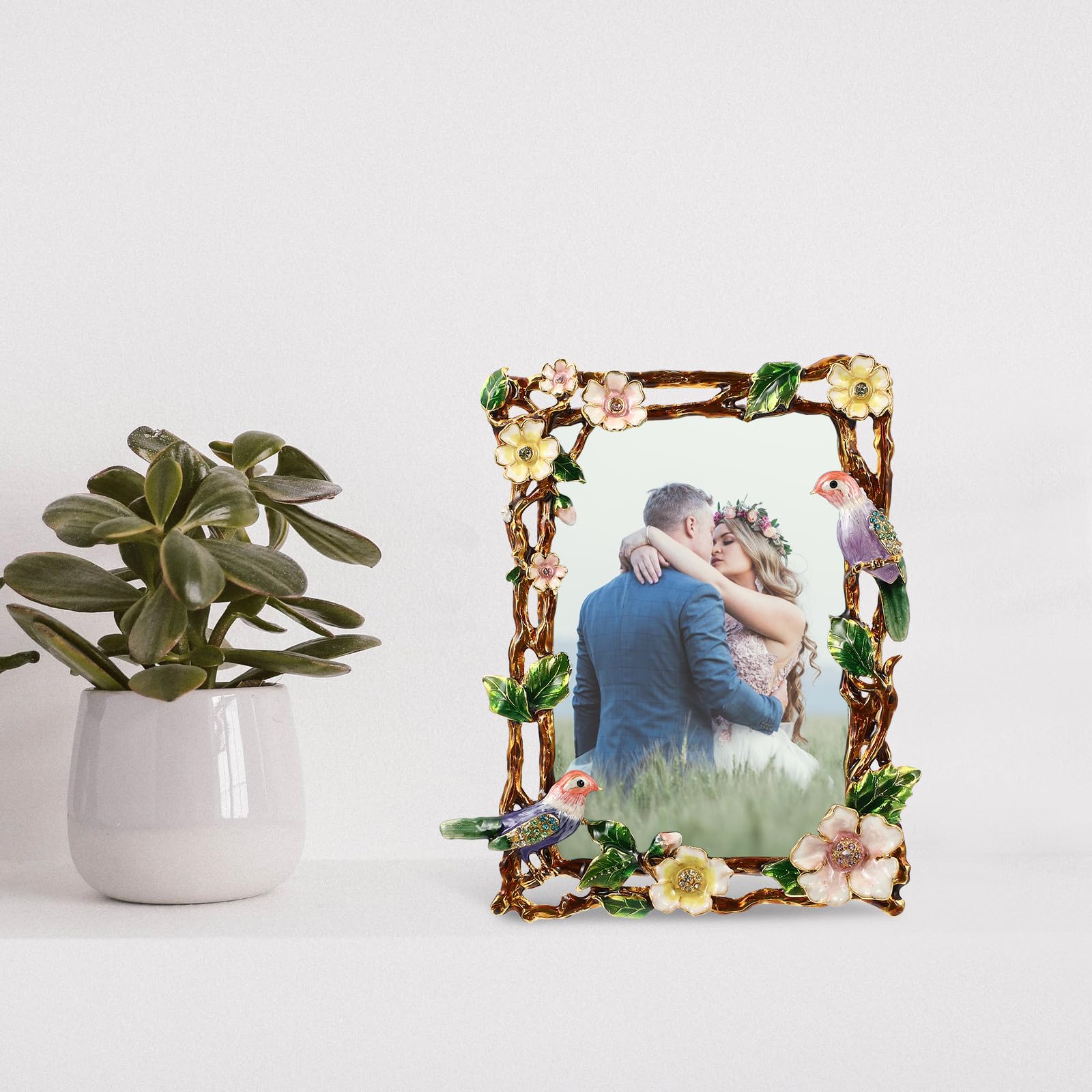 VOSAREA Fotorahmen Robust und Sicher mit Europäischem Stil aus Zinklegierung Vintage und Emaillierter Blumen und Vogeldekoration für Tisch und Thekenpräsentation