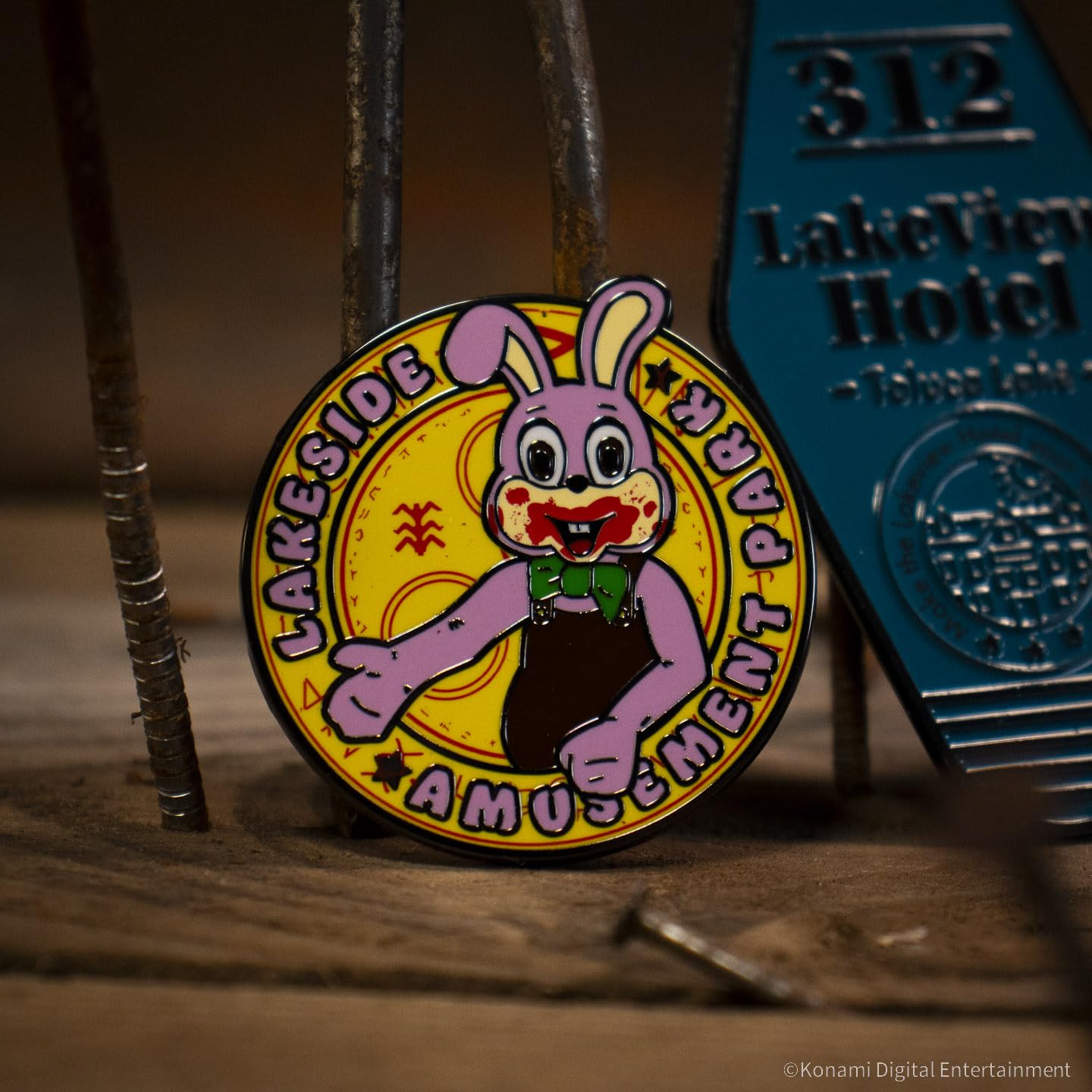 Amazon.co.jp: 【公式ライセンス商品】SILENT HILL ロビー・ザ