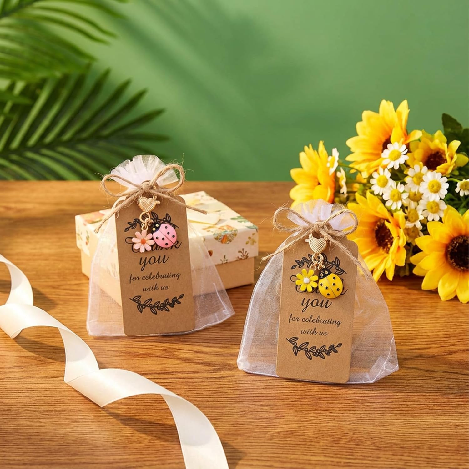 60 Pack Seven-spotted Ladybug Keychain Party Favors Set Include 20 Keyring with 20 Kraft Tags Organza Bag and 20 Thank You Tags for Guests Souvenir Baby Shower Wedding bridal shower - Image 7