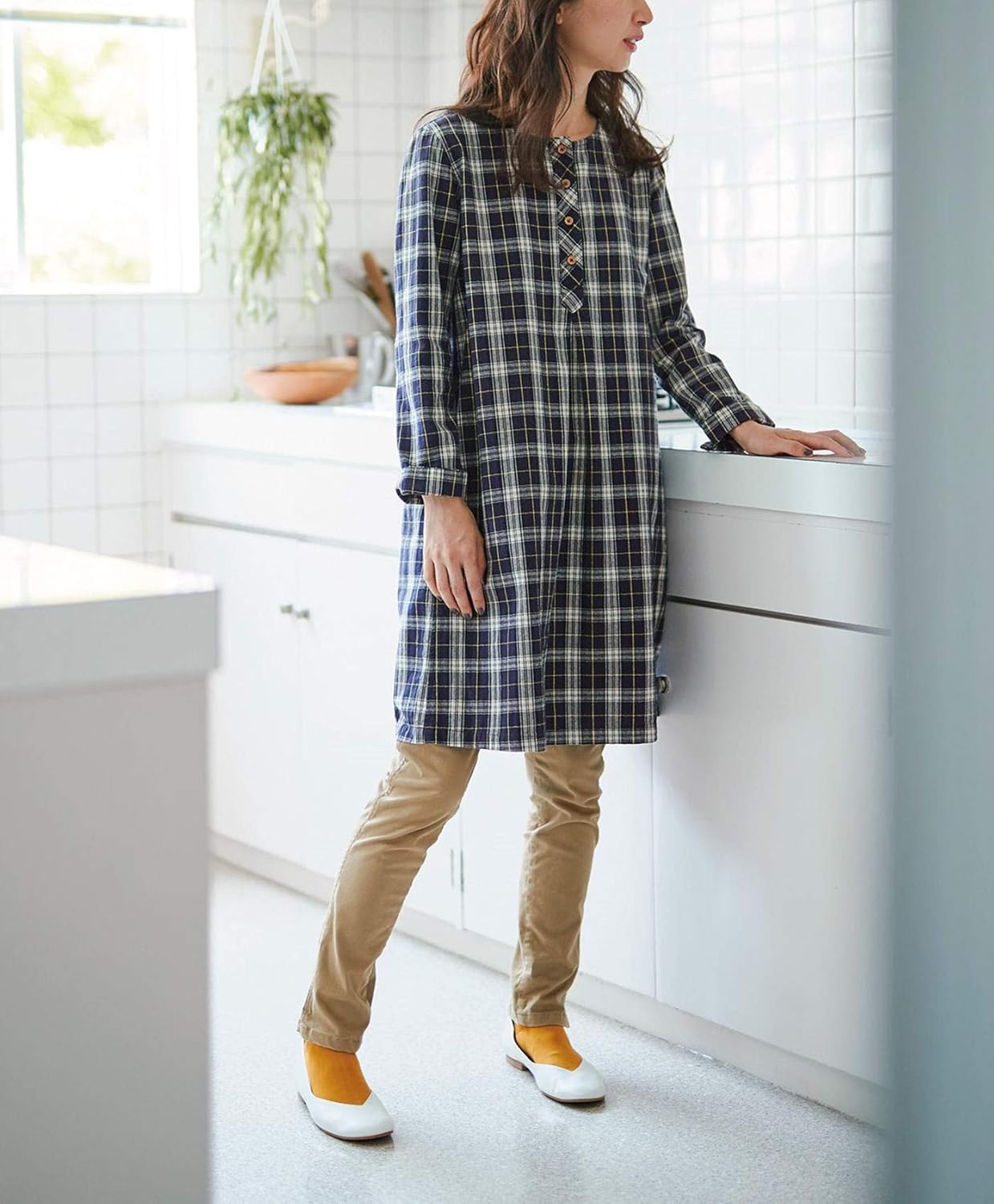Amazon Co Jp サニークラウズ 気さくなチェックワンピース レディース M 身幅49 総丈92cm 服 ファッション小物