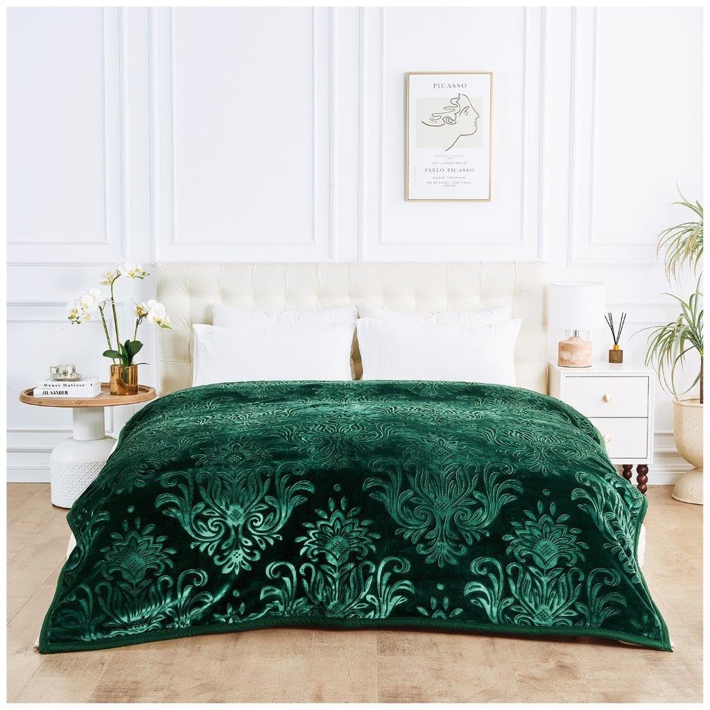 Lions Weighted Blanket King Size - 4KG Fleece Warm Blanket, Ultra Soft Thick Bed Heavy Throws for adults, Stress-Anxiety Relief, Embossed Damask Pattern - (200x240 cm) - Dark Green