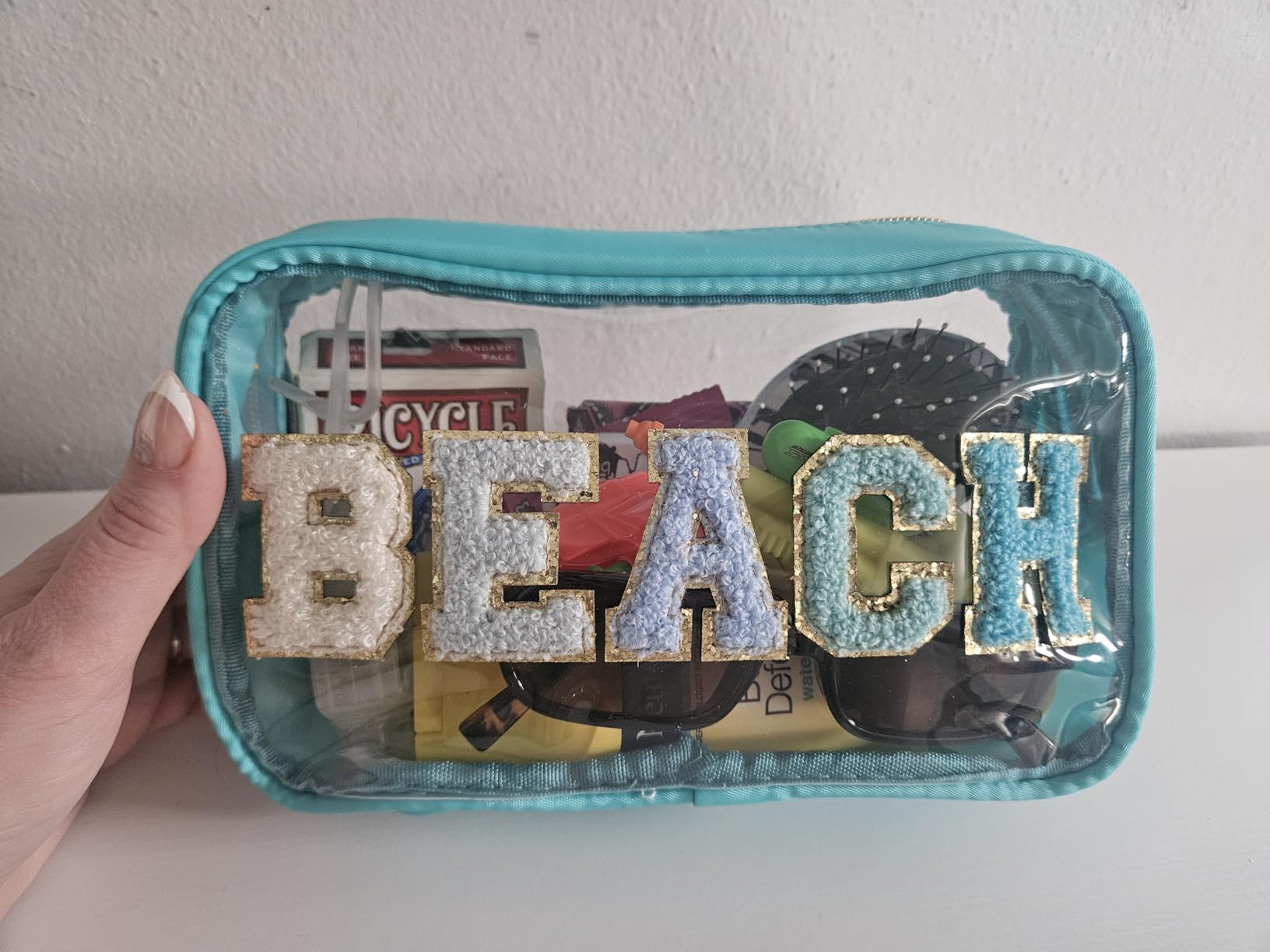 Kacctyen 6 Pcs Clear Sun Makeup Bags Bulk Sunscreen Pouch Chenille Letter Preppy Patch Makeup Bags with Zipper Waterproof Travel Toiletry Cosmetic Organizer for Summer Beach Pool Vacation Women Gift