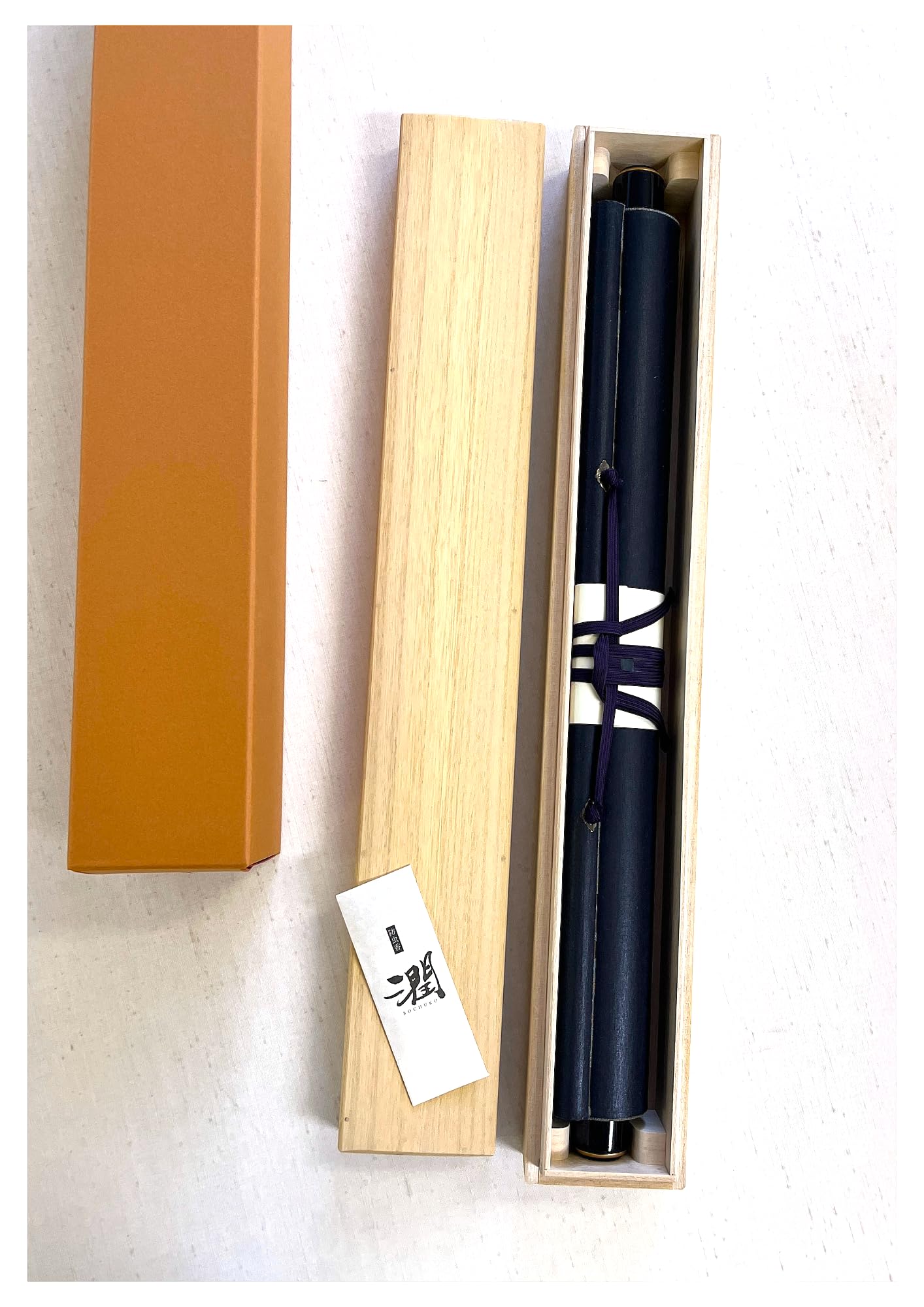 Amazon｜掛け軸/掛軸用桐箱 日本産 タトウ箱・防虫香・表題シール付 2 