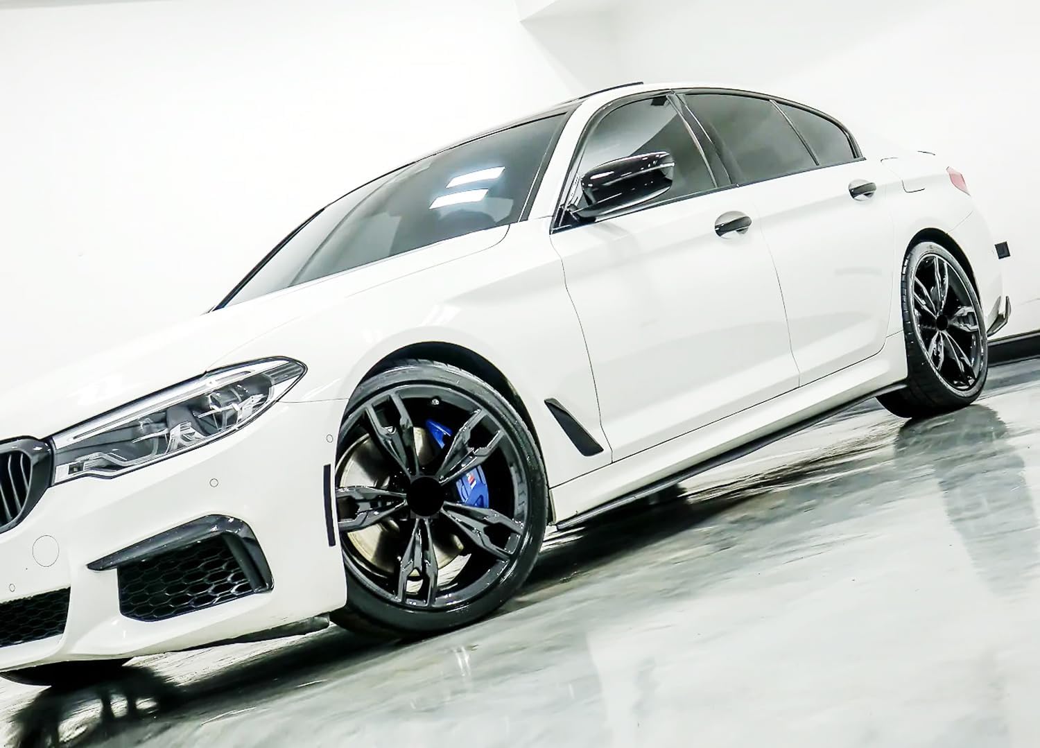 iJDMTOY Euro Black-Out Smoked Front Bumper Side Marker Reflex Lens Compatible With BMW 2017-2022 G30 530i 530e 540i 545i 550i M550i M5, Replace OEM Amber Reflectors