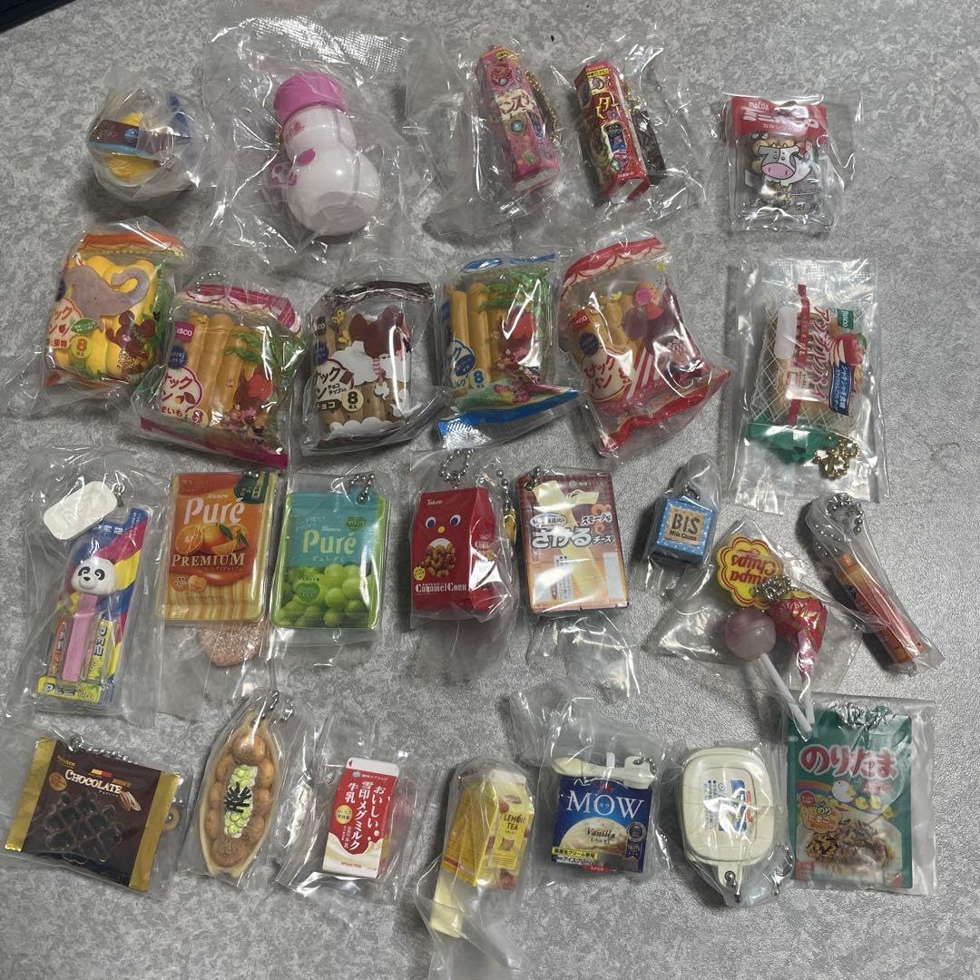 Amazon.co.jp: ガチャガチャ ミニチュア フィギュア お菓子 グミ PEZ