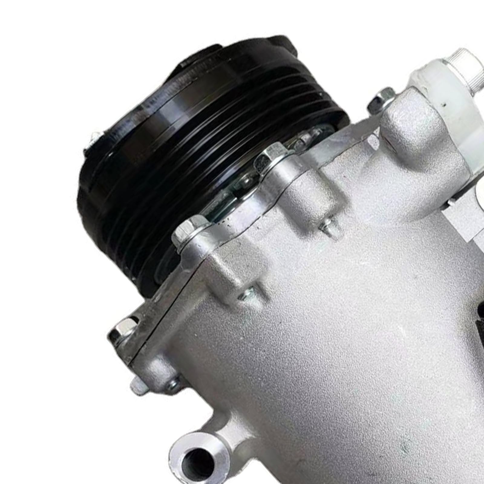 aggressor購入ページ Amazon.com: OCTOT A/C Compressor 7813A151 AKC200A084