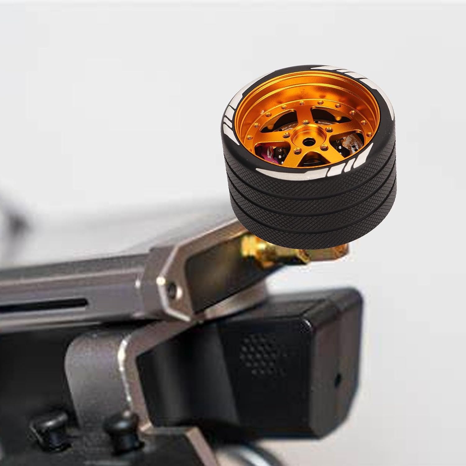 HERCHR RC Transmitter Steering Wheel, Aluminum Alloy Trigger One Handed Control Adapter RC Hand Wheel Remote Control Steering Wheel for NB4 RC Car ControllerMetal Handwheel Replacement(Gold)