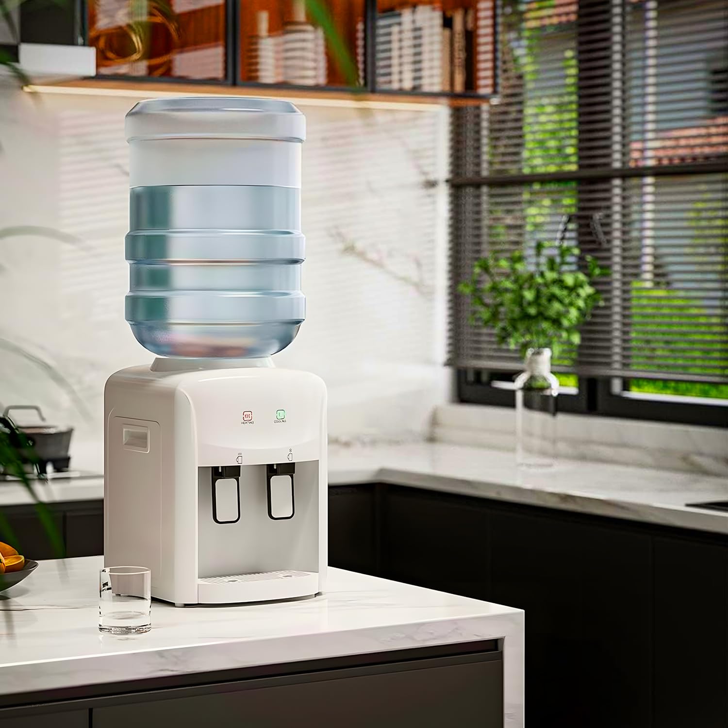 Avilia Distributeur d'eau électrique avec 2 températures avec Chauffage 500 W et Refroidissement 70 W, réservoir en Acier Inoxydable 29 x 38 x 28 cm, Compatible avec Bouteilles de 3 à 5 litres