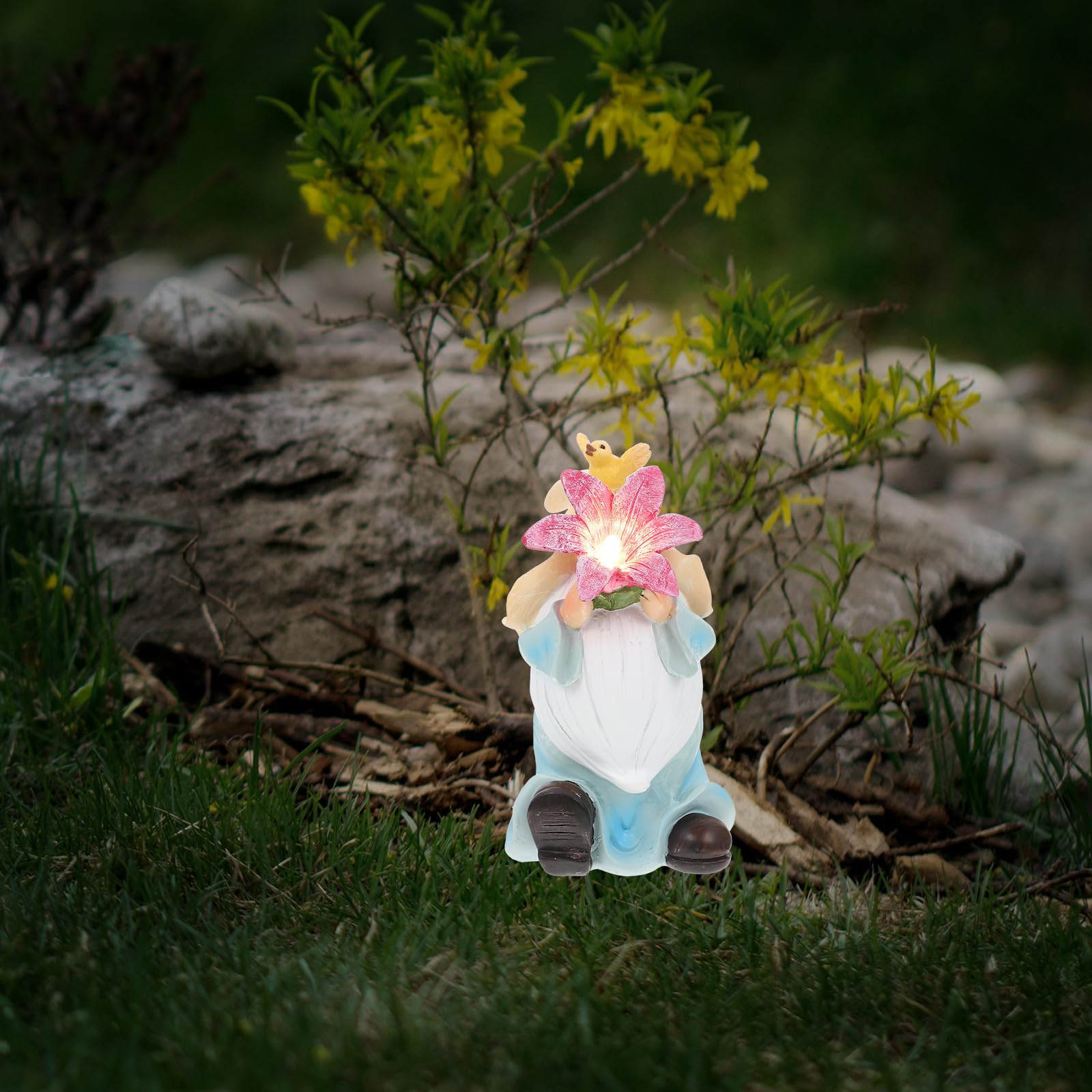 Didiseaon 4 Pezzi Statua Gnomo da Giardino in Resina Rosa, Decorazione | Tre Batterie a Bottone Incluse, Effetto Glow, Prop Fotografico Creativo