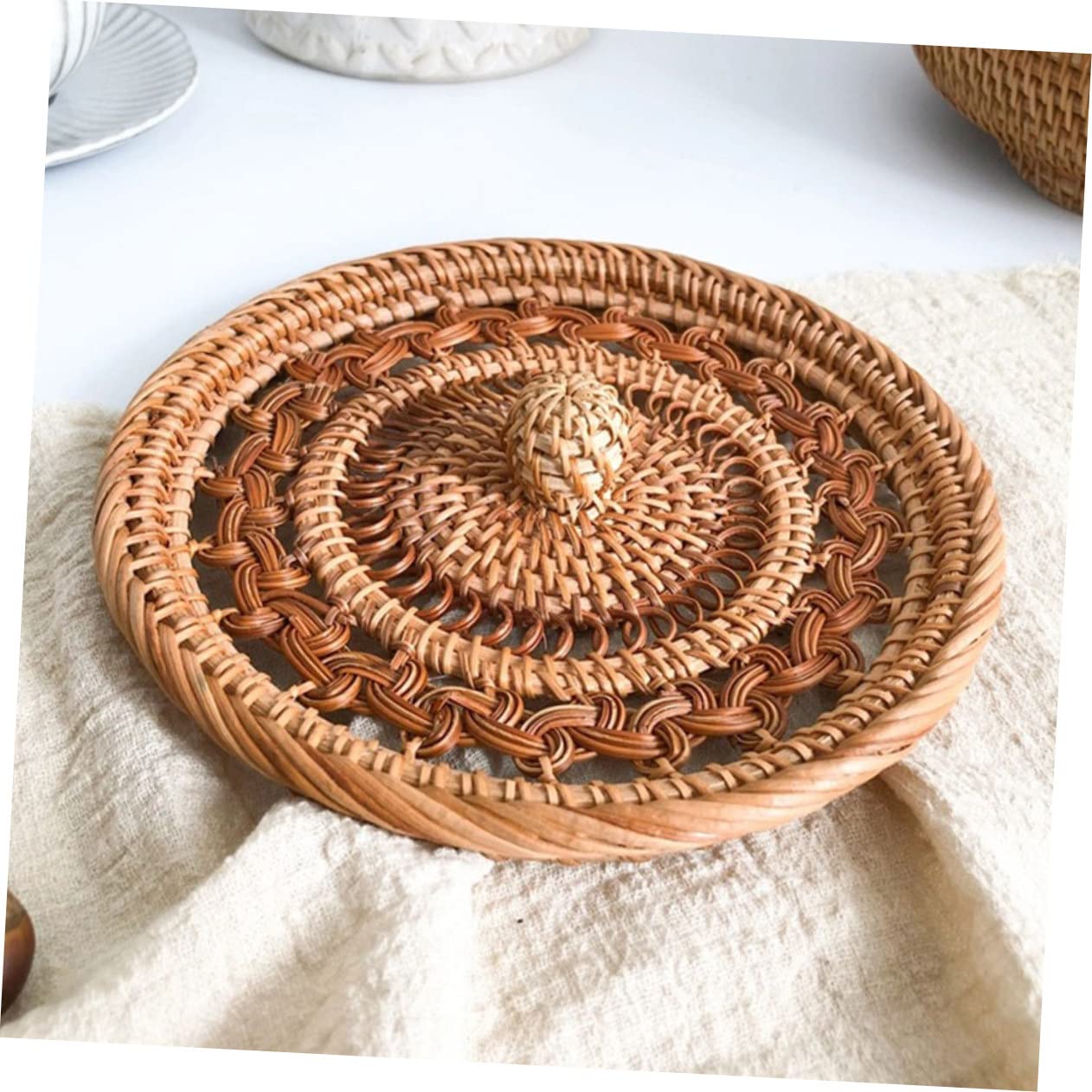 Contenitore per Snack in Rattan Sintetico Handmade Coperchio, Cesto Multiuso per Frutta e Dolci, Adatto per Studio e Regalo di Compleanno
