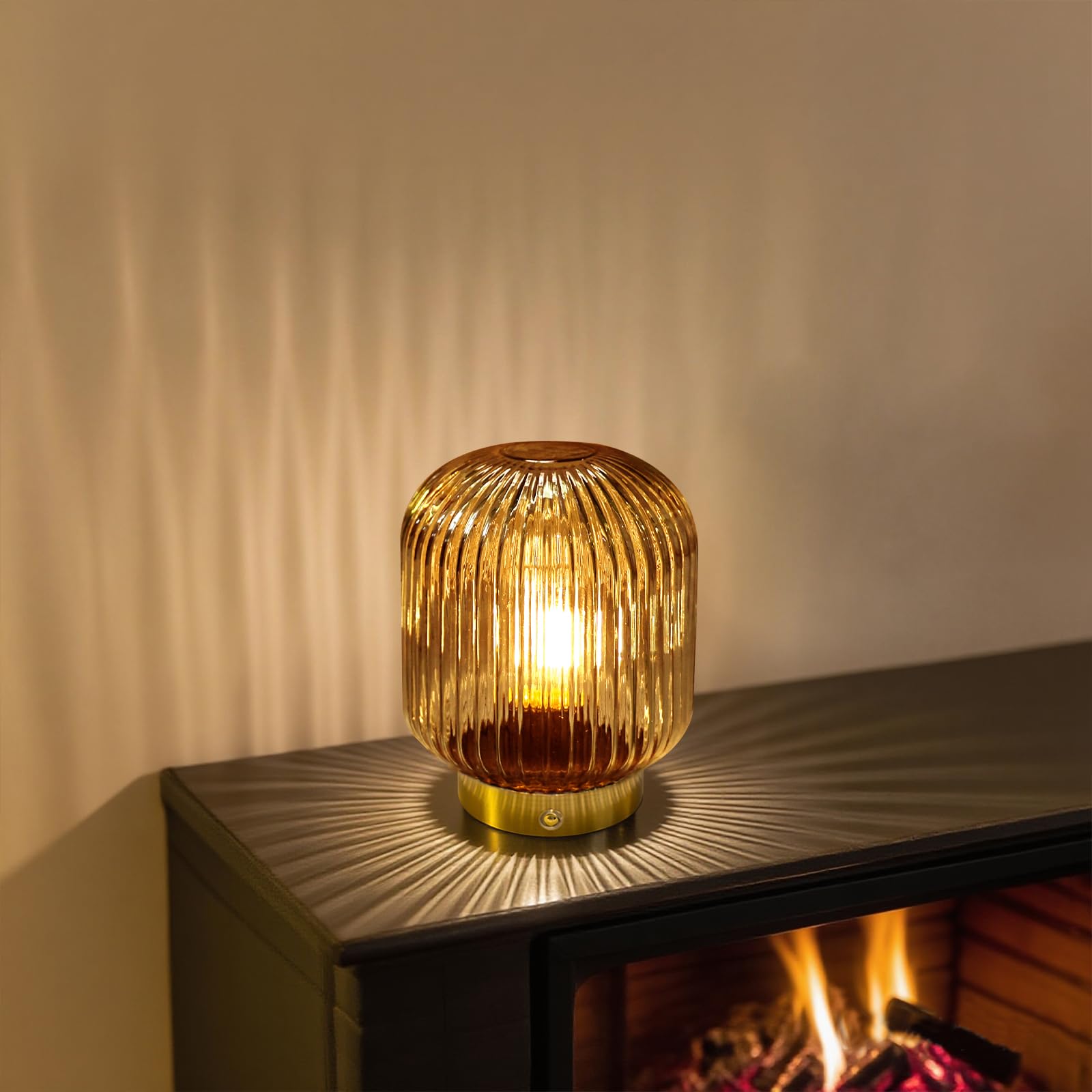 MJ PREMIER LED Tischleuchte Kabellose Gelb, Typ-C Wiederaufladbare Glas Lampe, Touch Dimmbar mit Helligkeitsspeicher, Tragbare Notlampe für Schlafzimmer Wohnzimmer, Modernes Dekorationsgeschenk