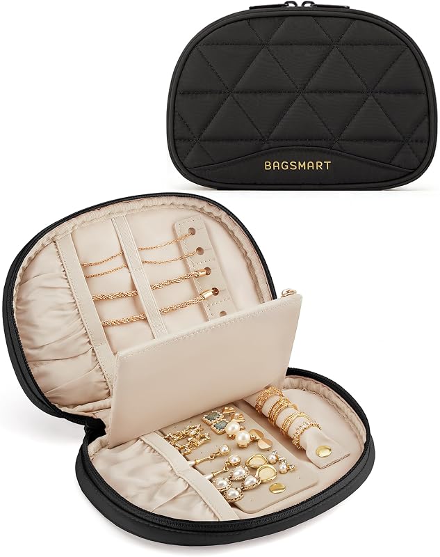 BAGSMART Joyero de viaje Organizador de joyas Rollo de almacenamiento Anillos Collares Pendientes Pulseras Broches Reloj Pequeño portátil Negro