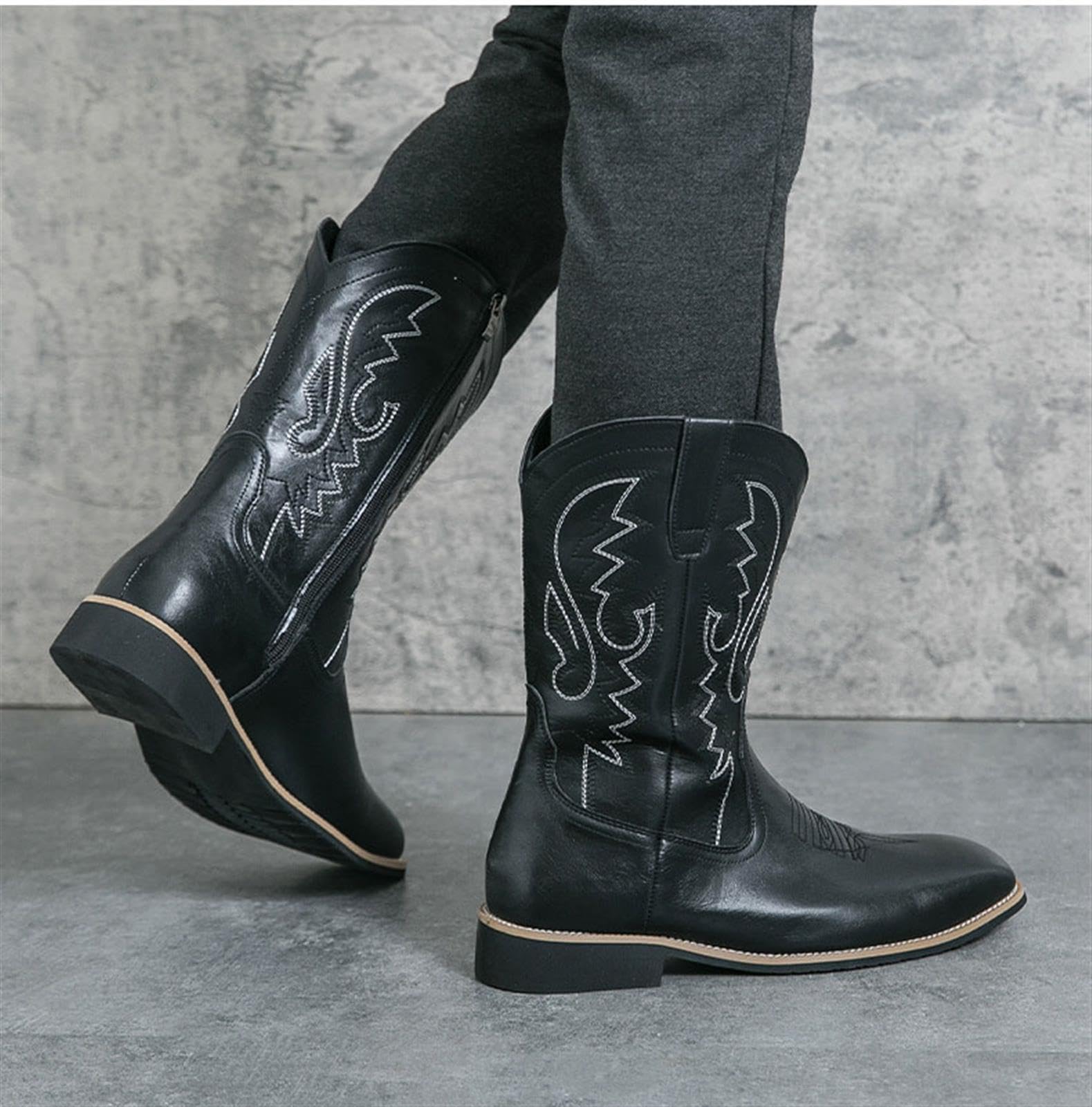 Stivali da Cowboy Classici da Uomo Slip-On con Ricamo Stivali da Lavoro Country di Media Altezza