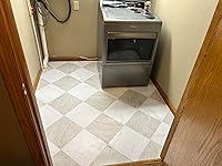 Review Image by Emily B. Emily B.