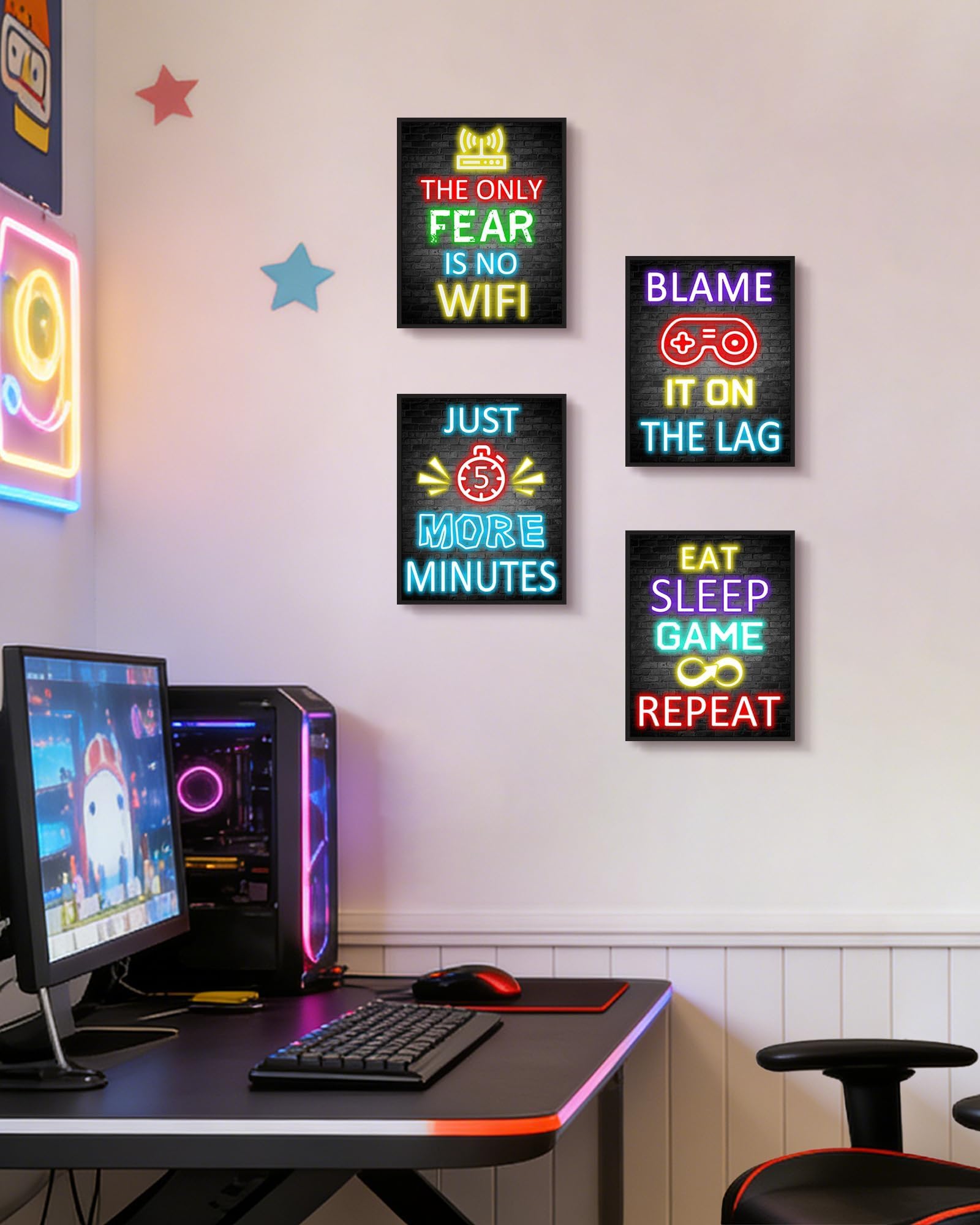 KUVIOKE Decorazione per la stanza dei videogiochi, per ragazzi e adolescenti, decorazione artistica da parete per videogiochi, insegna al neon pronta da appendere, set da 4, 20,3 x 25,4 cm (cornice
