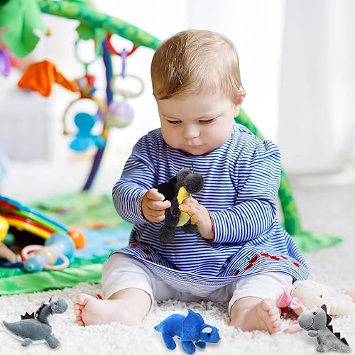 Miniatura 7 de Kasyat 9 piezas de animales de peluche de dinosaurio de 4 a 6 pulgadas, mini figuras de dinosaurio de peluche, llavero suave, adornos de mochila