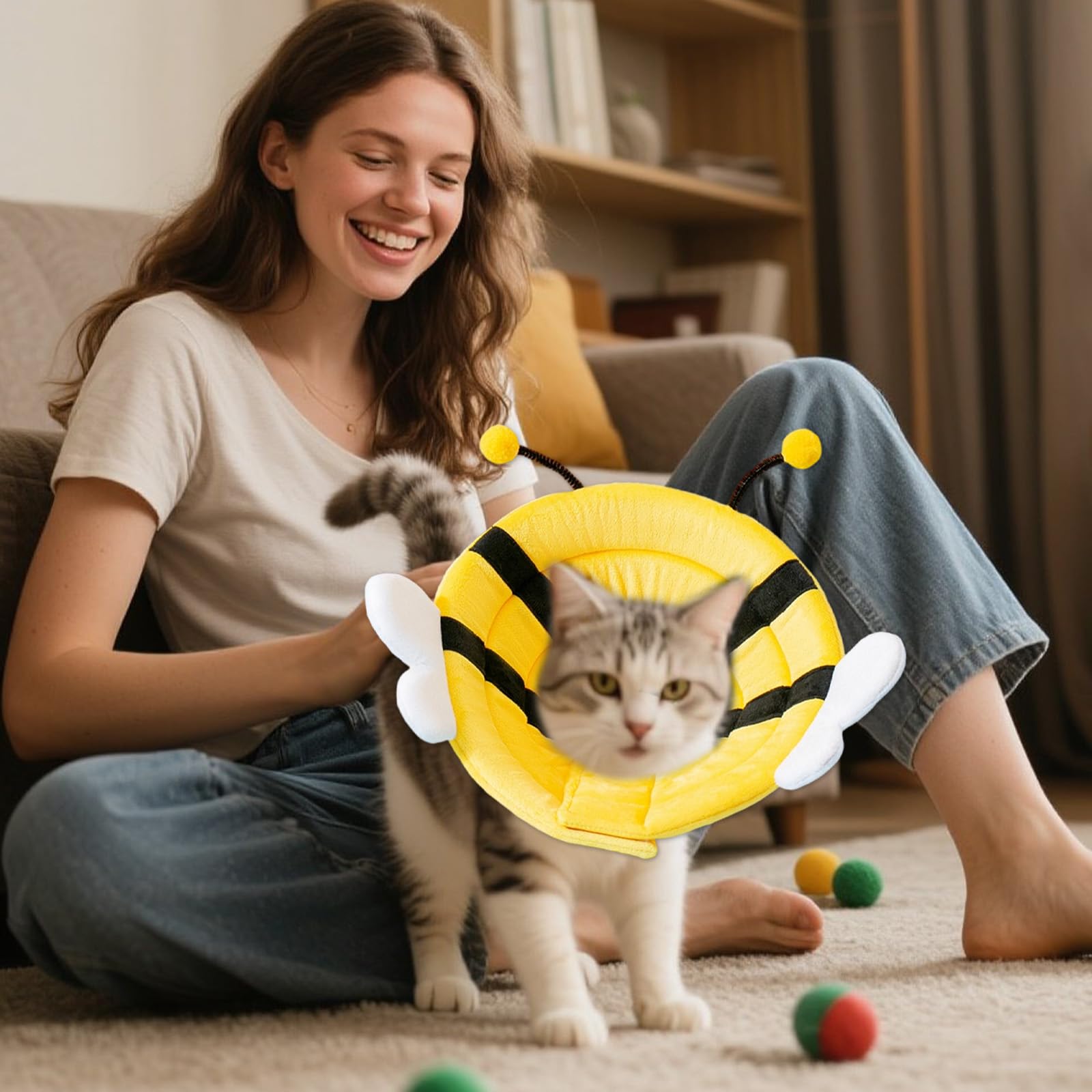Collier médical Souple pour Chat et Petit Chien – 1 collerette Abeille S (20–23 cm) – Protection Post-opératoire, Ajustable, Confortable, Lavable, prévention des léchages et morsures