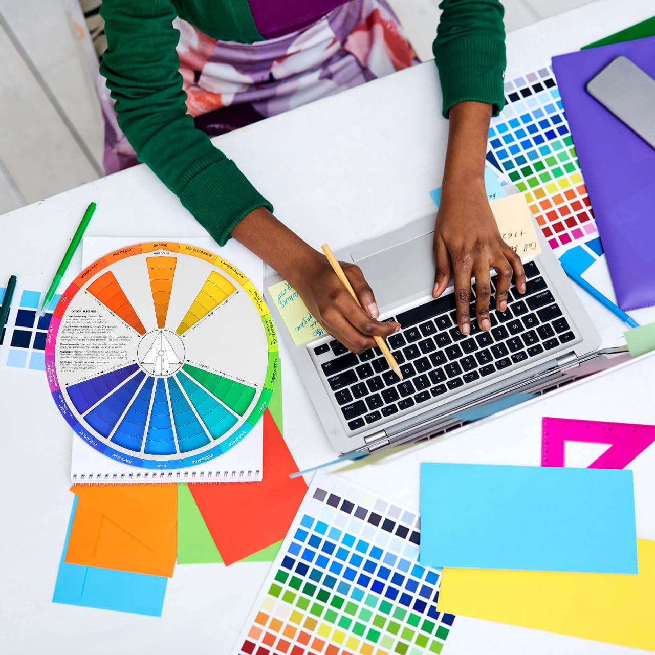 Beavorty 1Pcs Color Wheel Color Paint Mixing Learning Guide Art Teaching Tool Color Standard Gradient Color Wheel for Makeup Blending Board Chart