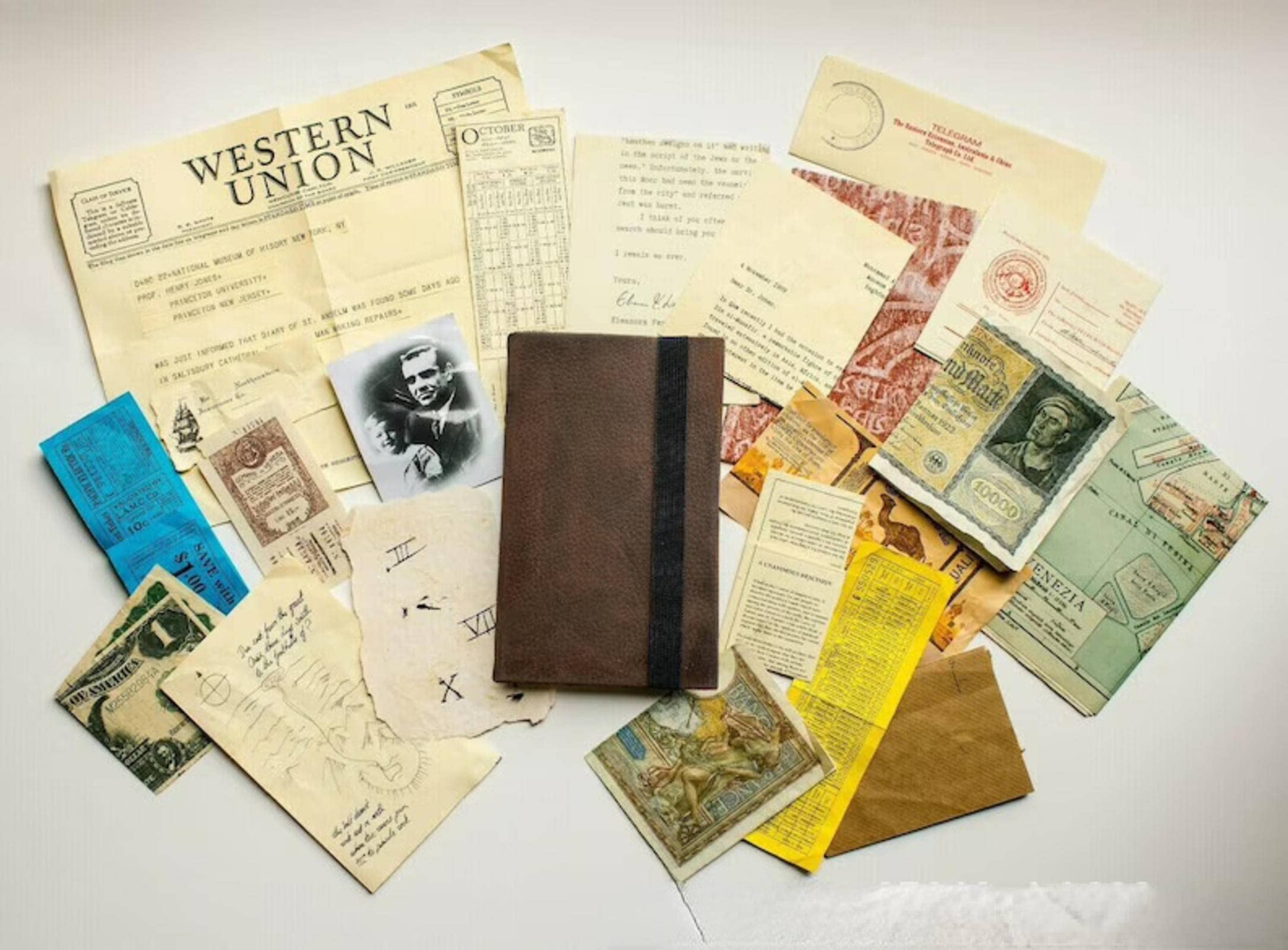 Amazon.co.jp: インディアナジョーンズ聖杯日記、インディアナ