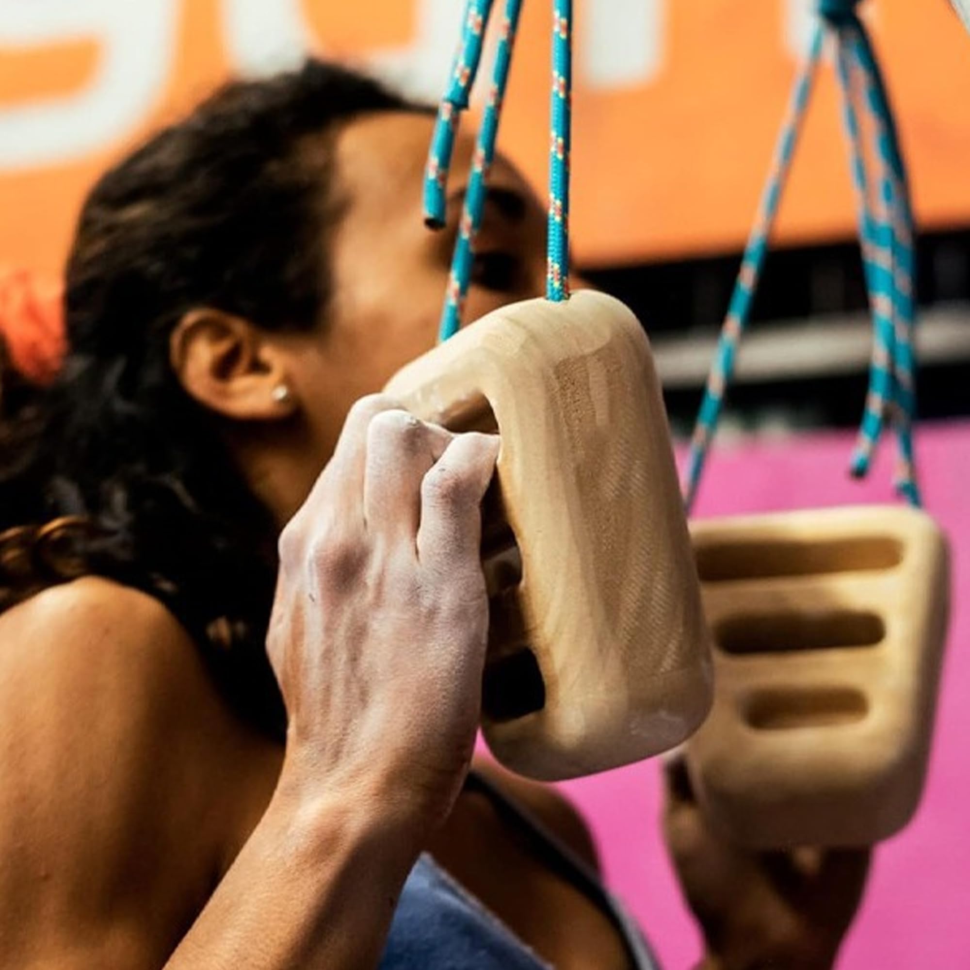 2PCS Climbing Hanging Board, Tablas De Entrenamientos para Agarres De Escalada, Aumenta Tu Fuerza y Resistencia En Los Dedos, Hangboard De Entrenamiento Portátil para Escalada