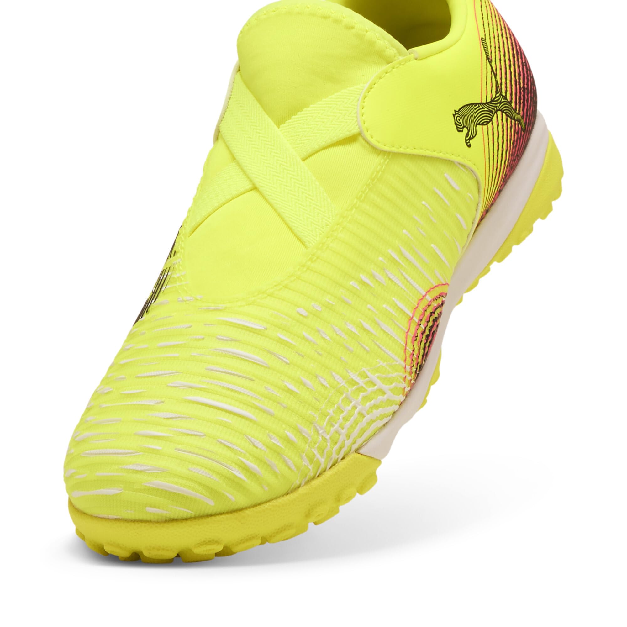 PUMA Jugendliche Future 8 Match TT +Mid Fußballschuhe ohne Schnürung 33, Yellow Alert Black Sun Struck Pink