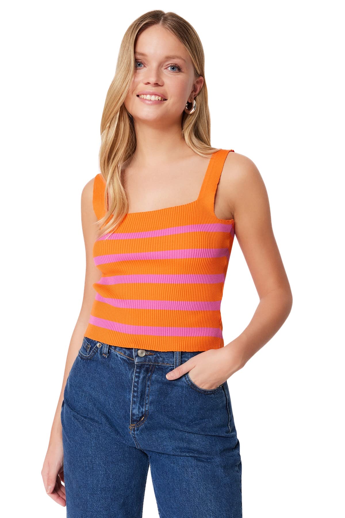 Trendyol Women Regular fit Basic Scoop Neck Woven Blouse,Orange,M