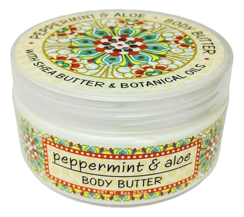 Manteiga corporal perfumada Botanic Greenwich Bay com manteigas de karité e cacau, vitamina E e fragrância Peppermint, 227 g