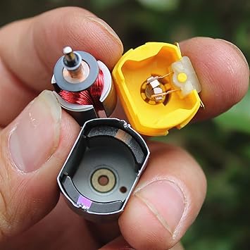 Gear Motor,DC Motor Small Motor with Carbon Brush Commutator, 130 DC Motor, DC 3V 9600rpm, Shaft Diameter 2mm, DIY Four-Wheel Drive Motor