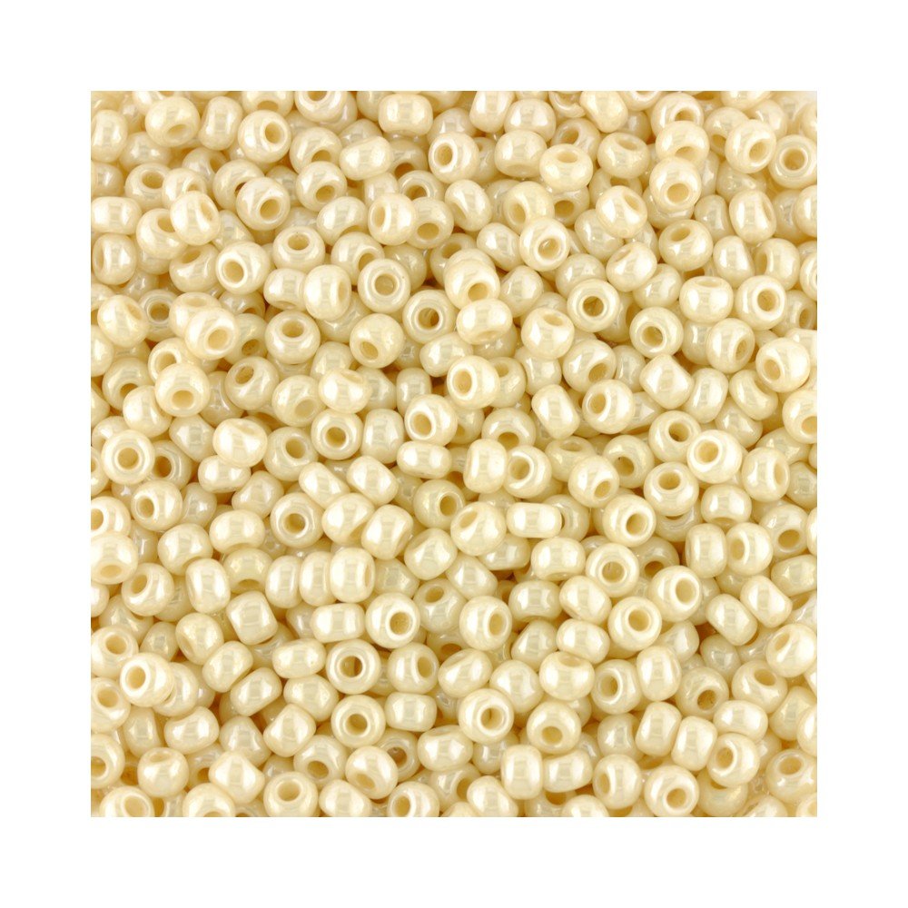 Size 8 Seed Beads Pearl Cream Qty 100 Grams