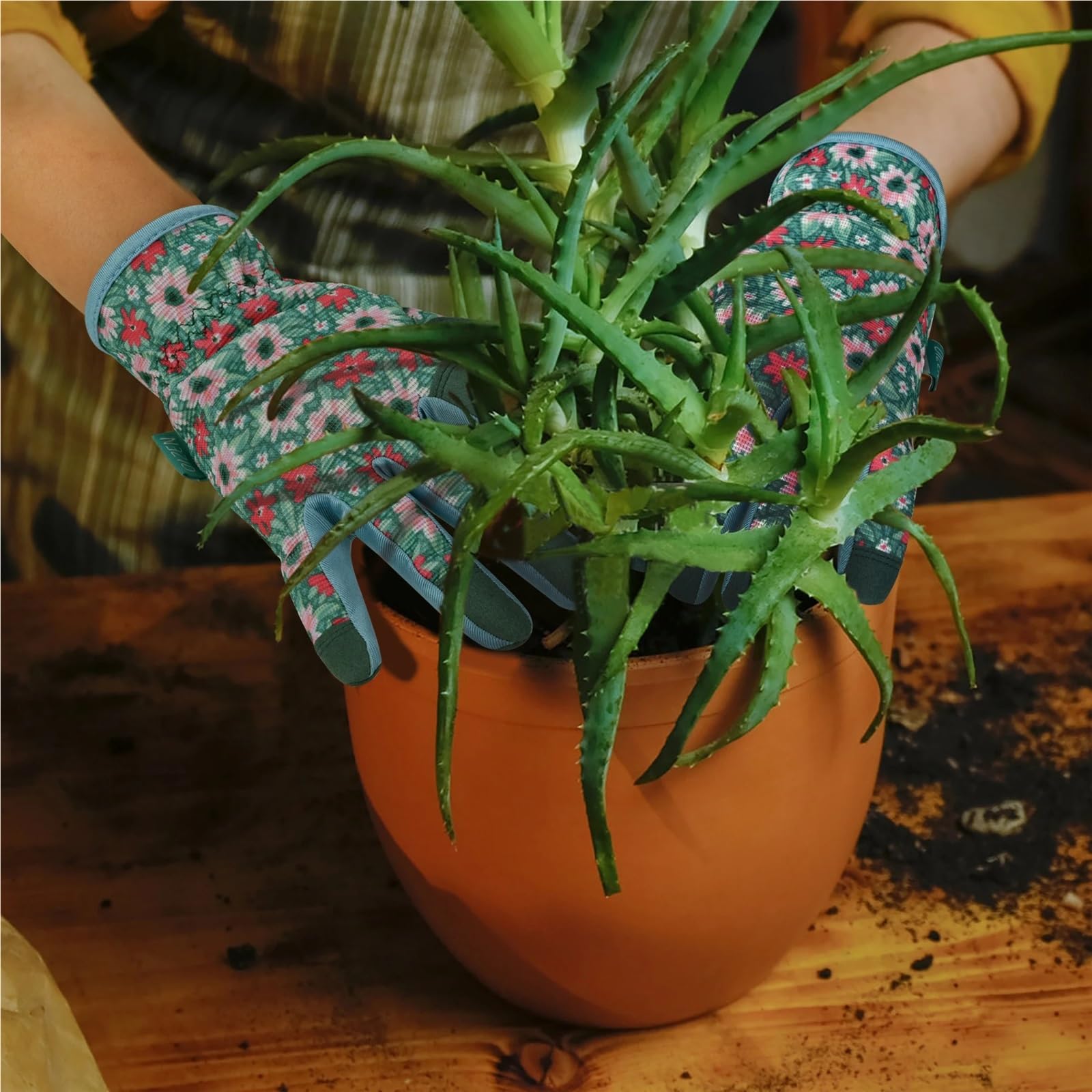 Gartenhandschuhe 1 Paar Gartenhandschuhe for Damen, leichte, atmungsaktive Touchscreen-Handschuhe for Jäten, Arbeiten, Graben, Pflanzen, Gartenhandschuhe FüR Gartenwerkzeuge(Khaki,M)