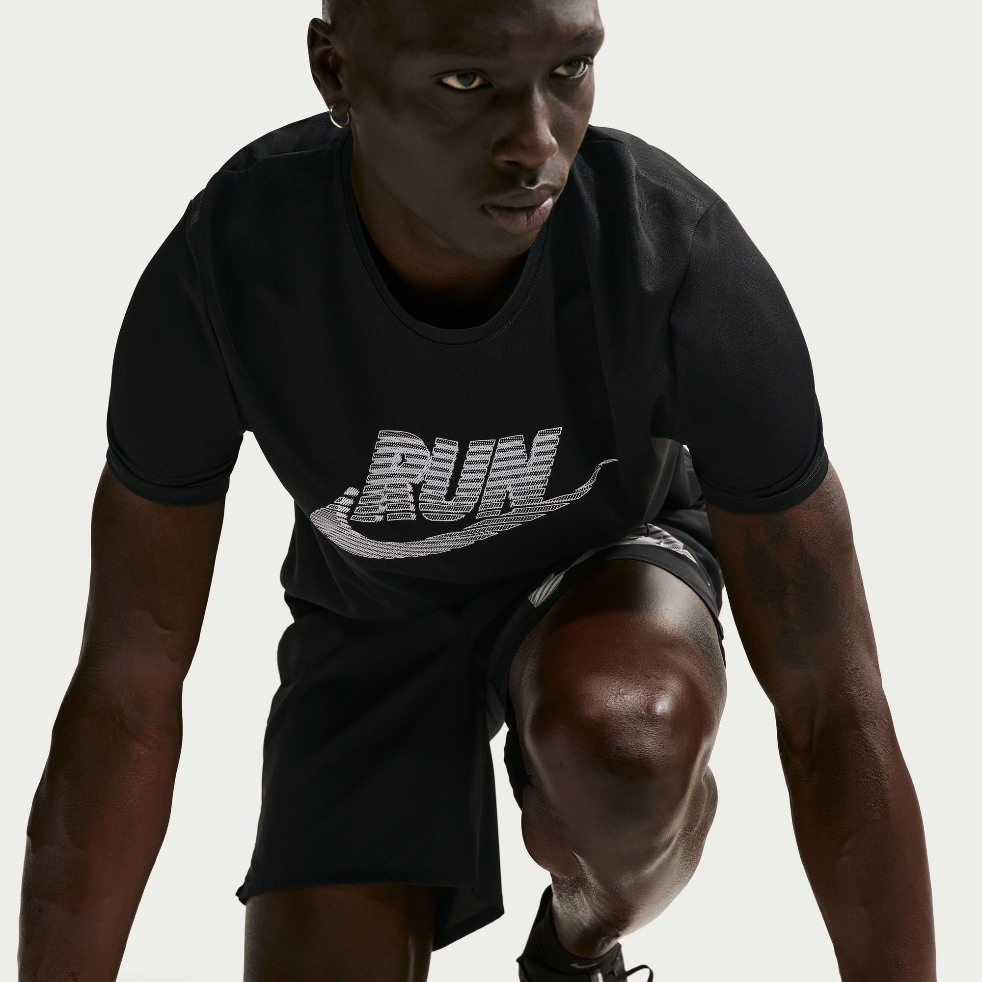 Nike M Nk DF UV Miler Run Energy SS Maglia a Maniche Corte Uomo (Pacco da 1)