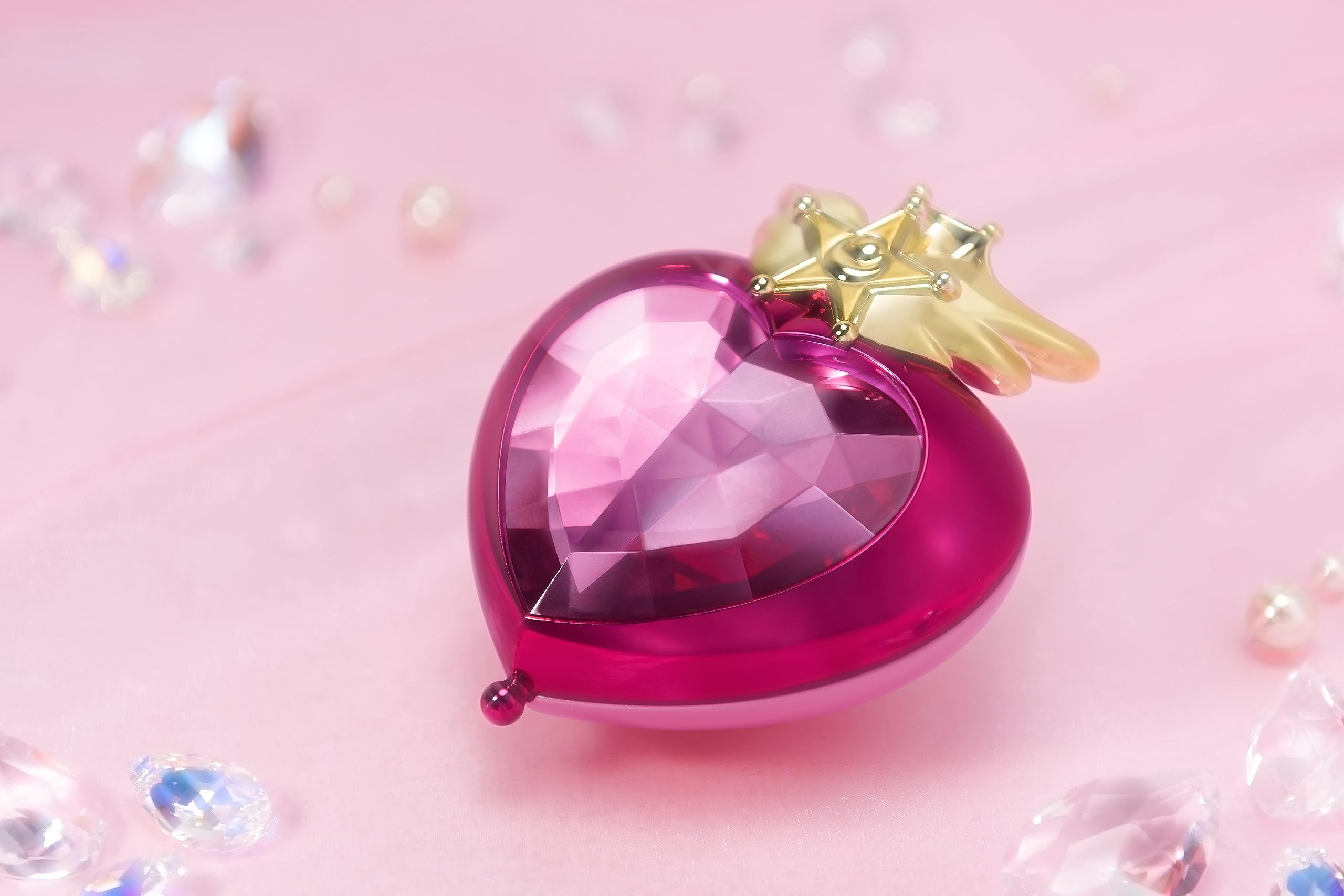 Sailor Moon Toy PROPLICA Cosmic Heart Compact Sailor Moon