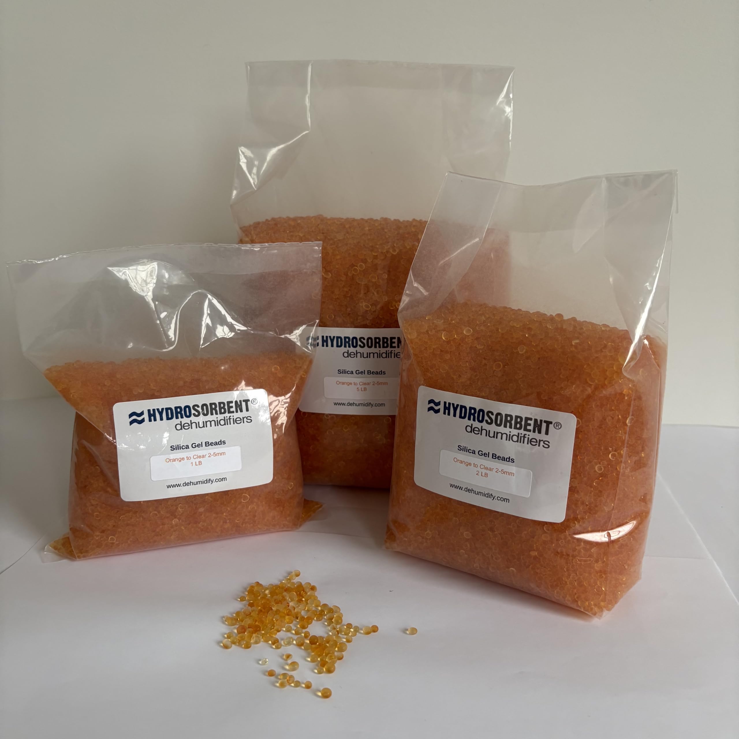 Cuentas de gel de sílice naranja, 3-5 mm, perlas de gel de sílice naranja se vuelven verdes para indicar reactivación. Cuentas desecantes reutilizables recargables de gel de sílice absorbente de