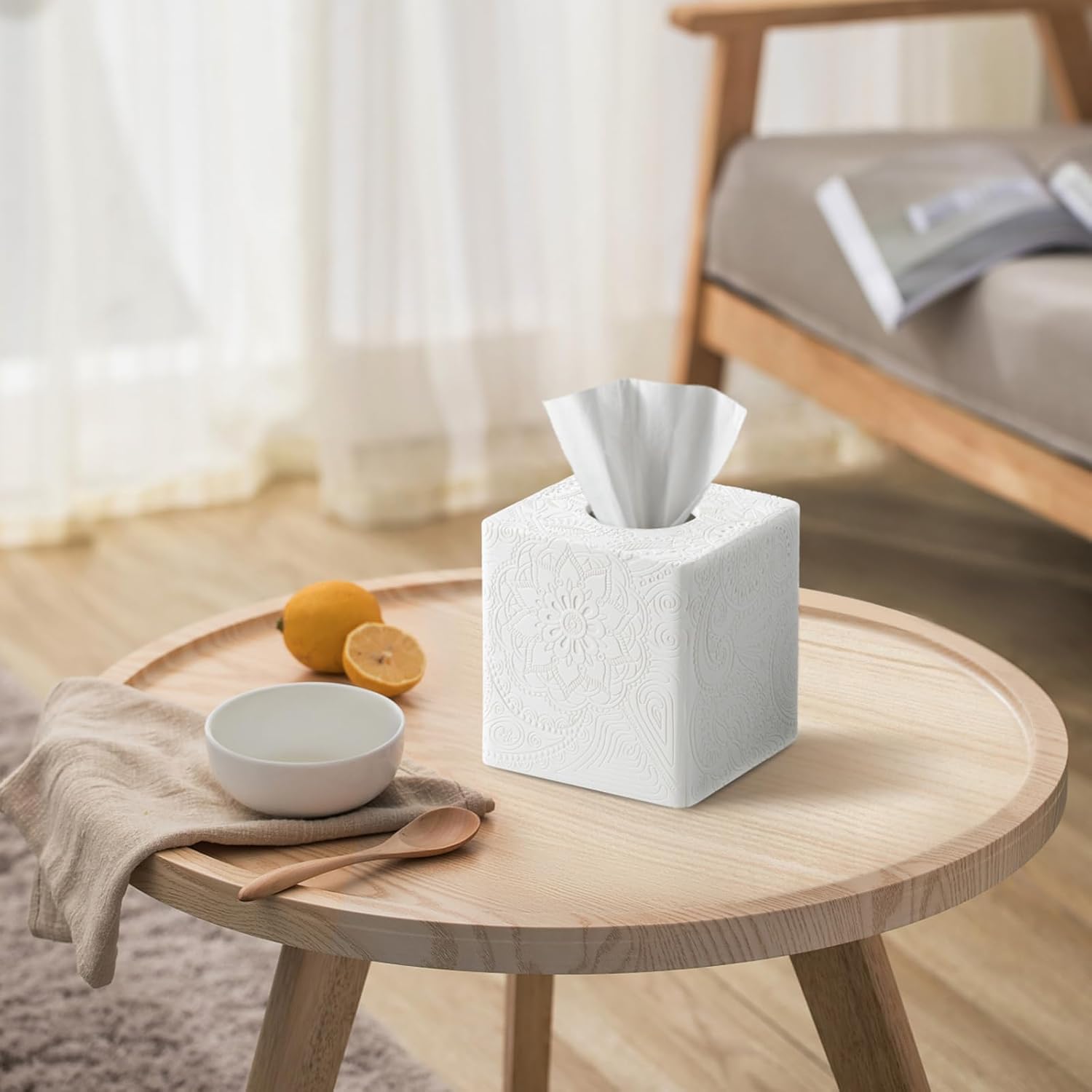Square Tissue Box Cover Decorative,Napkin Dispenser,Facial Paper Holder for Bathroom Vanity Countertop,Bedroom Dresser,Night Stand, Desk, Office and End Table,Boho Flowers White