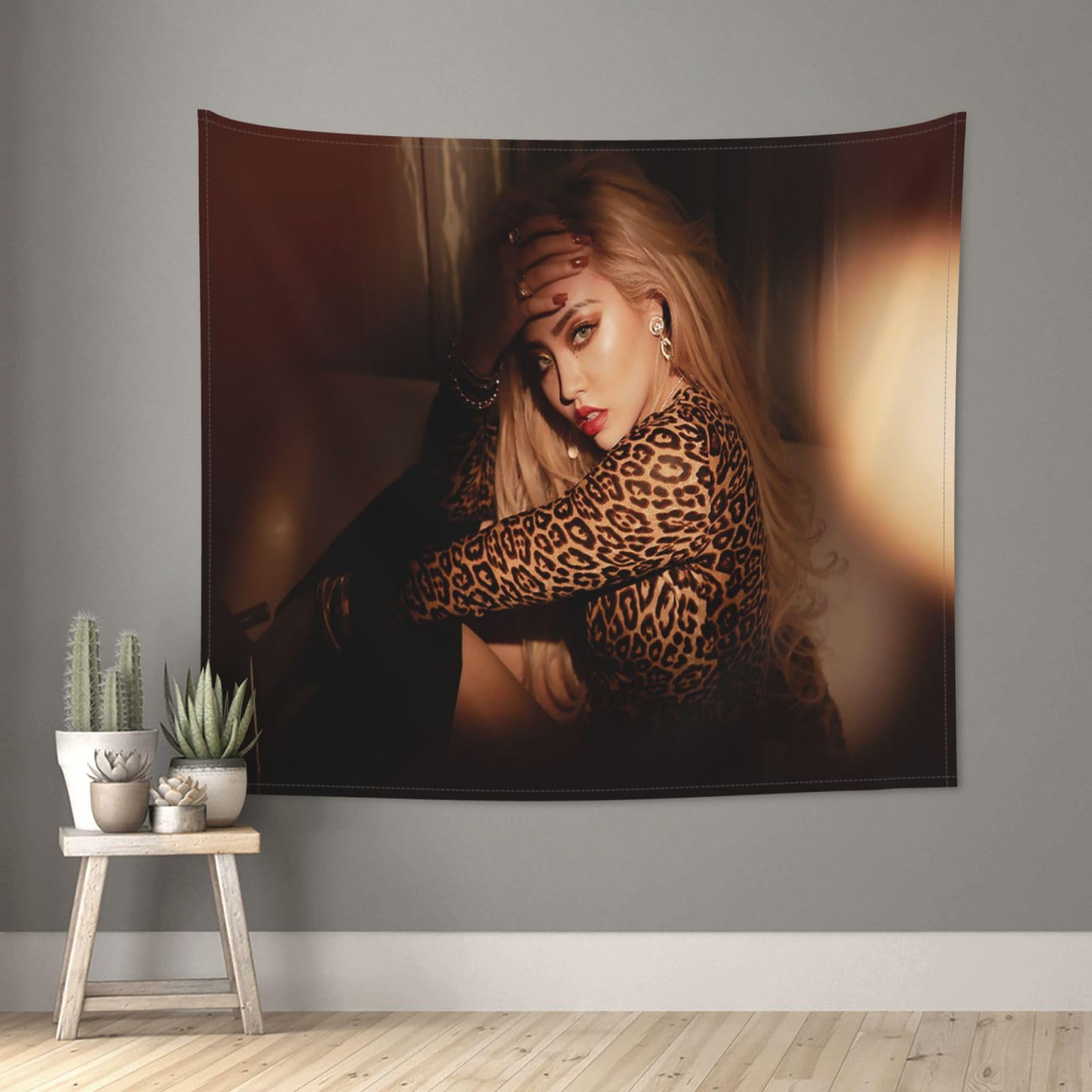 Amazon.co.jp: ちゃんみな 大判 タペストリー 壁掛け 壁飾り 壁掛け