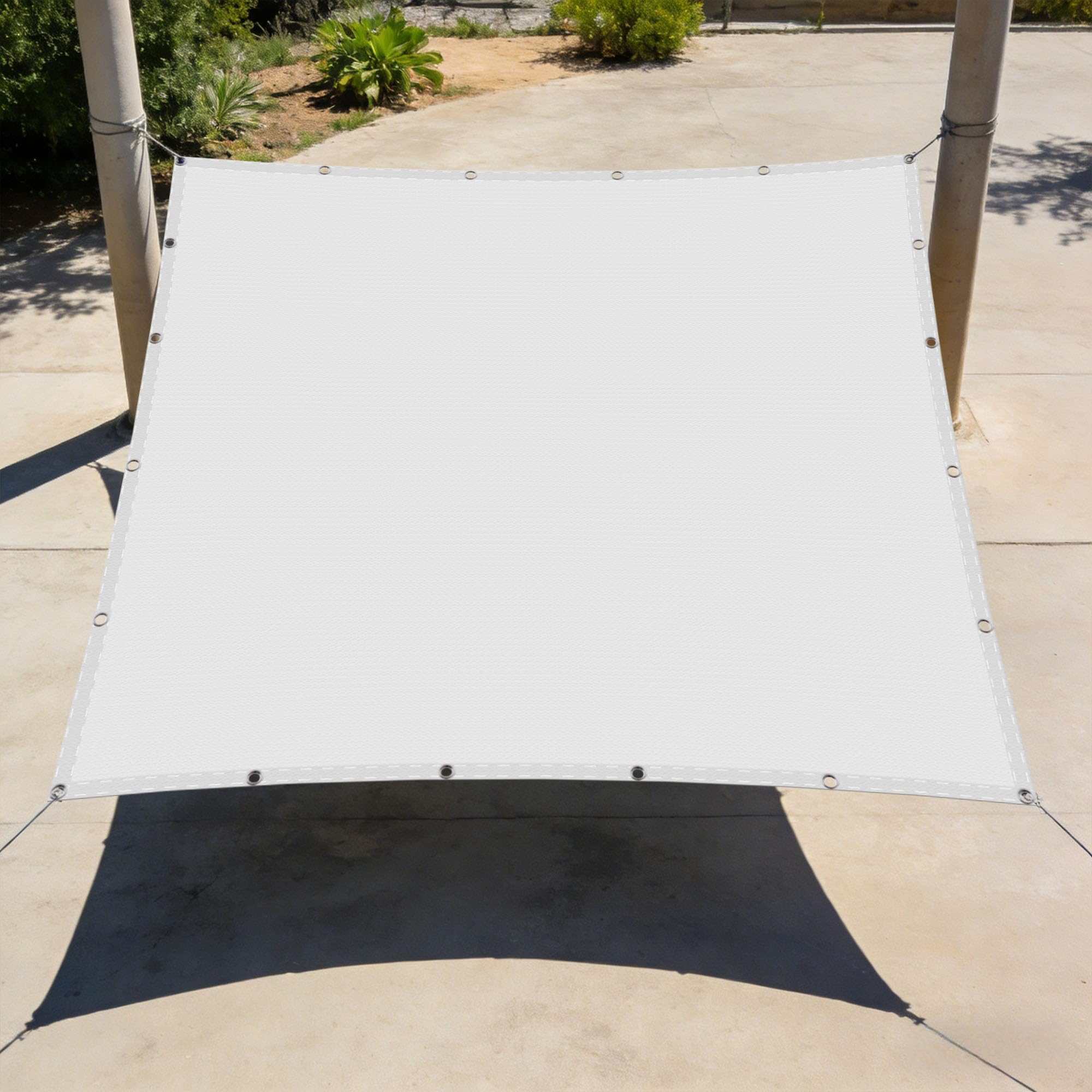 Voile d'ombrage rectangulaire 3x3,5m sable et blanc avec oeillets pour terrasse