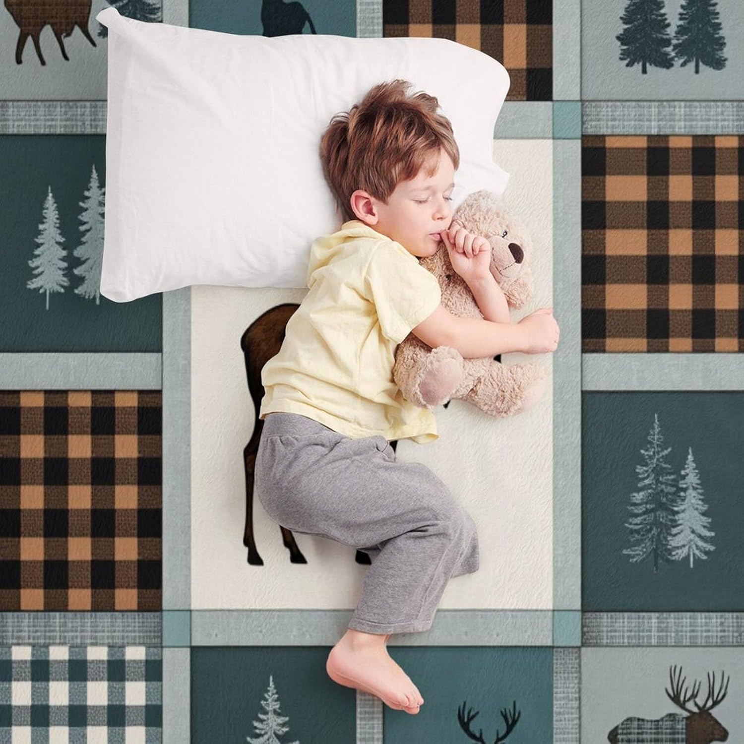 Vintage Checkered Moose Deer Bear Tree Super Soft Throw Blanket, Plaid Pine Cone Brown Flannel Fleece Decorative Throw for Sofa Couch Bedroom Decor Outdoor Use 60"x80"