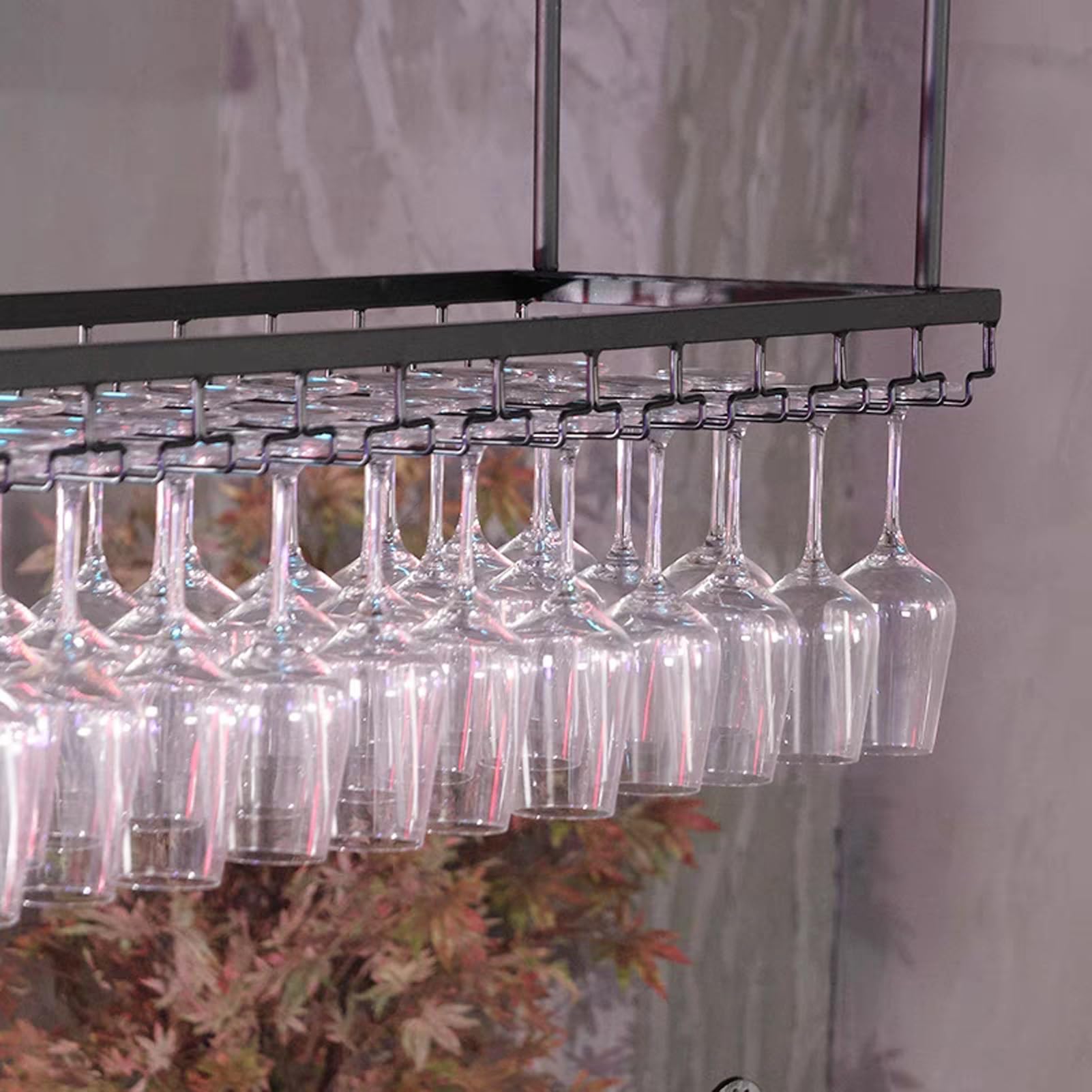 Support de rangement flottant en métal robuste pour une cave à vin suspendue