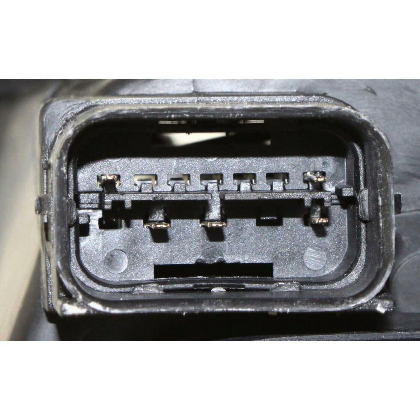 Amazon.com: QYGCHUSIN Halogen Headlight Right Passenger Fits Wagon 